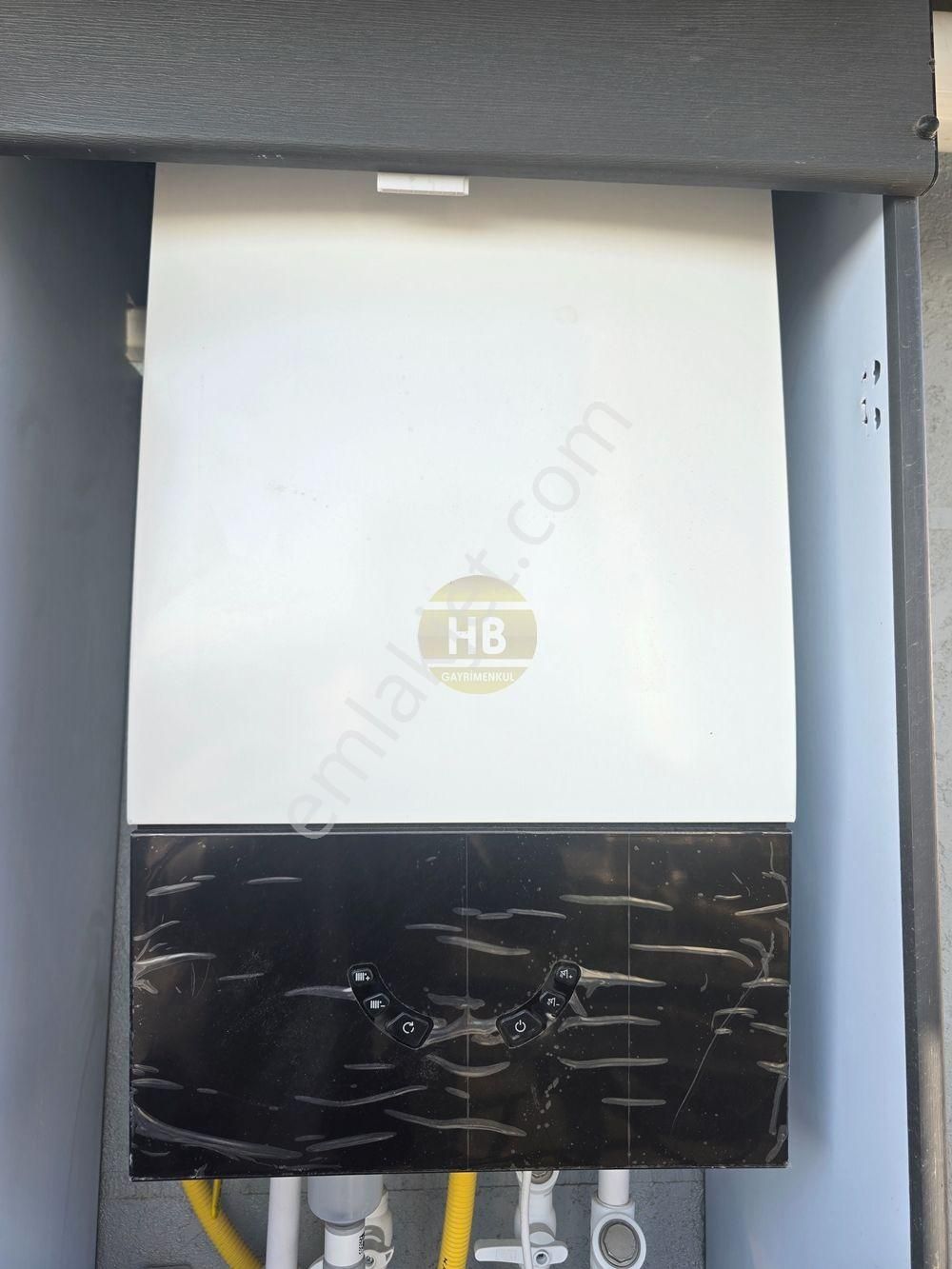 Hb'den 1+1 Sıfır Satılık Daire, Üst Düzey Kalitede, Geniş, Çift Cephe, Balkon, Mükemmel Ferahlık.. - Görsel 13