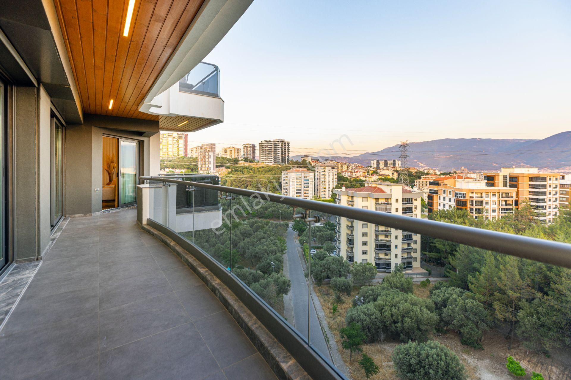 Bornova Evka 3 Site İçinde Havuzlu Satılık Lüks Daire - Görsel 13
