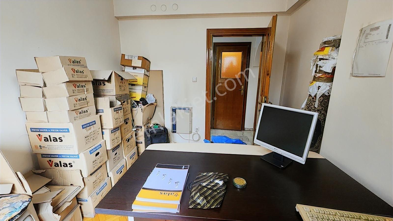 İnönü Cd.üzeri Çok Merkezi ,eşyalı Veya Eşyasız Ofis Fırsatı 3+1 - Görsel 13