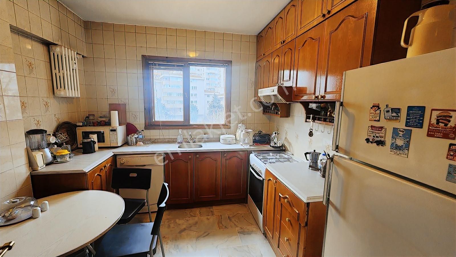 İnönü Cd.üzeri Çok Merkezi ,eşyalı Veya Eşyasız Ofis Fırsatı 3+1 - Görsel 5