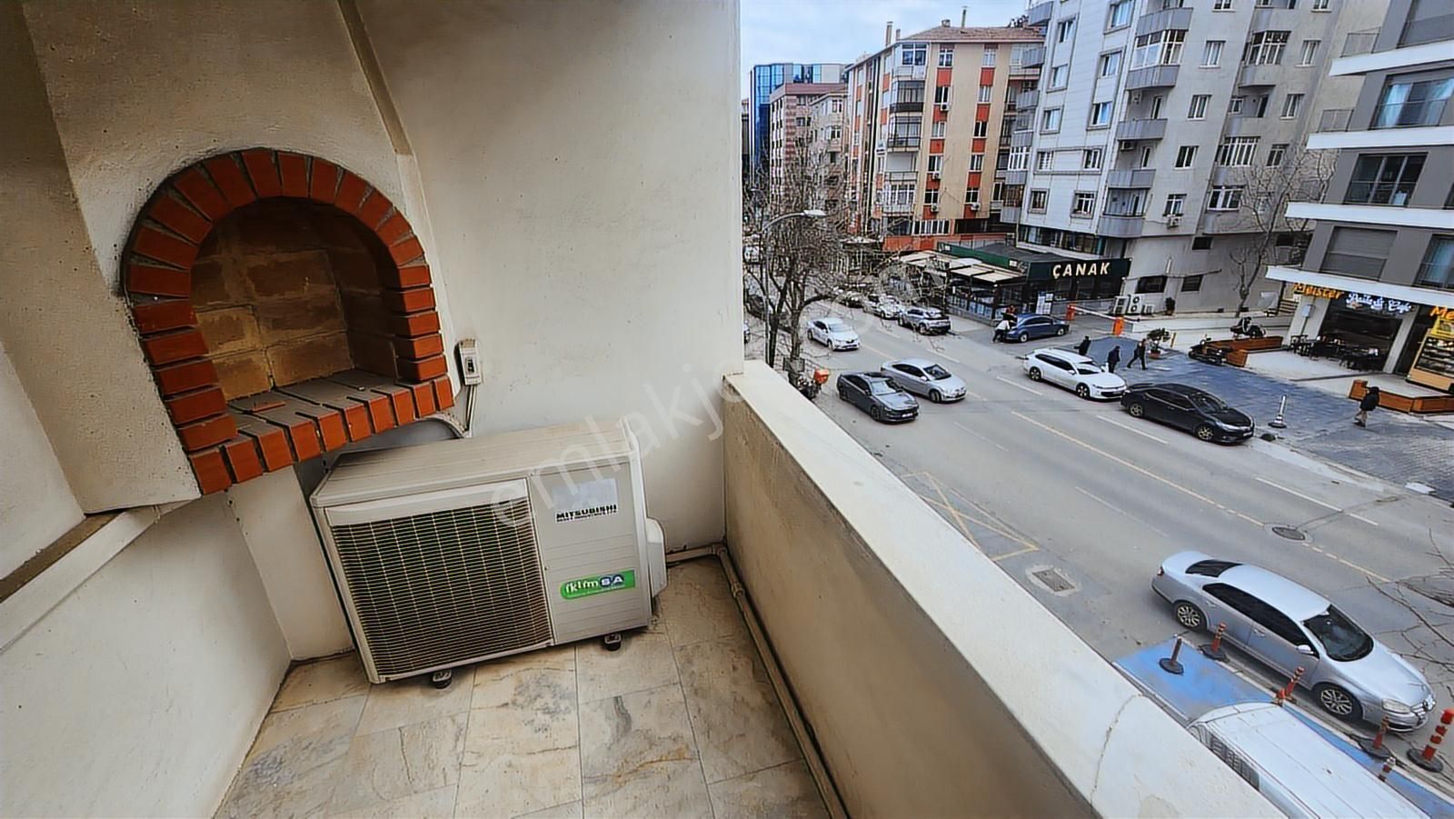 İnönü Cd.üzeri Çok Merkezi ,eşyalı Veya Eşyasız Ofis Fırsatı 3+1 - Görsel 27