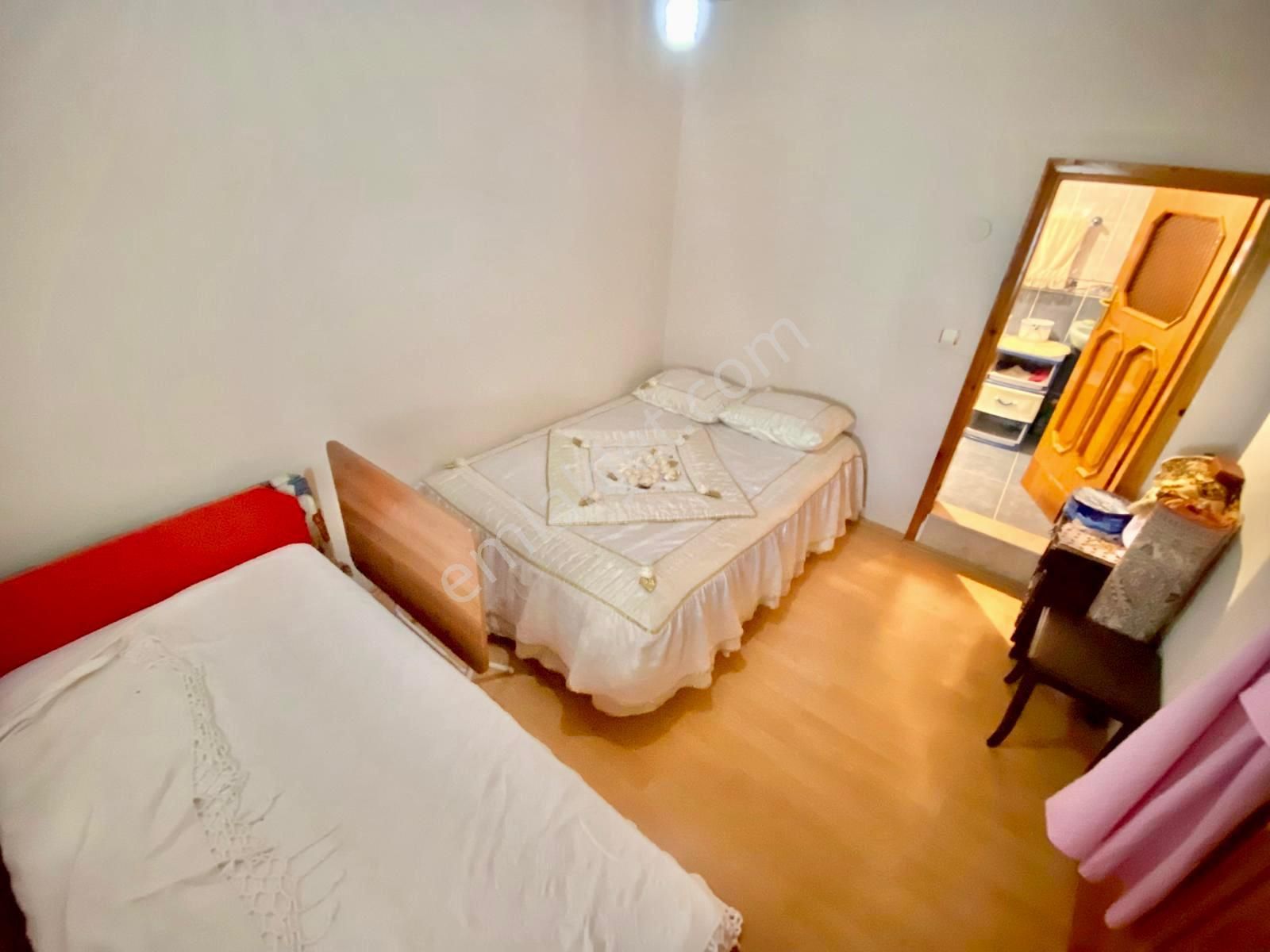꧁akçay Ay Emlaktan꧂güre'de Ön Cephe Geniş Teraslı Çift Mutfak Site İçerisinde Satılık 3+1villa - Görsel 24