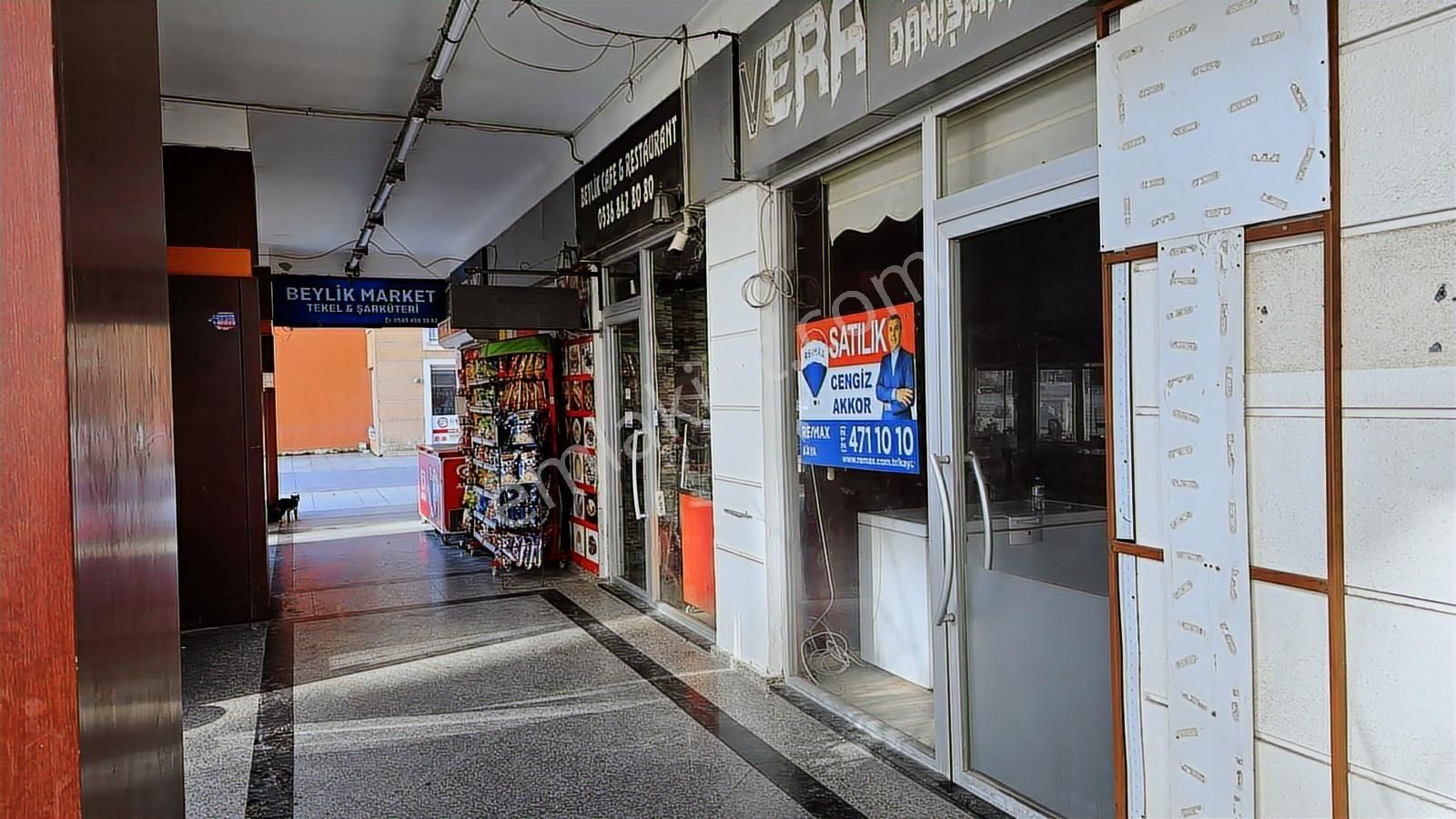 Remax Kaya Gökevler Mah Satılık Dükkan