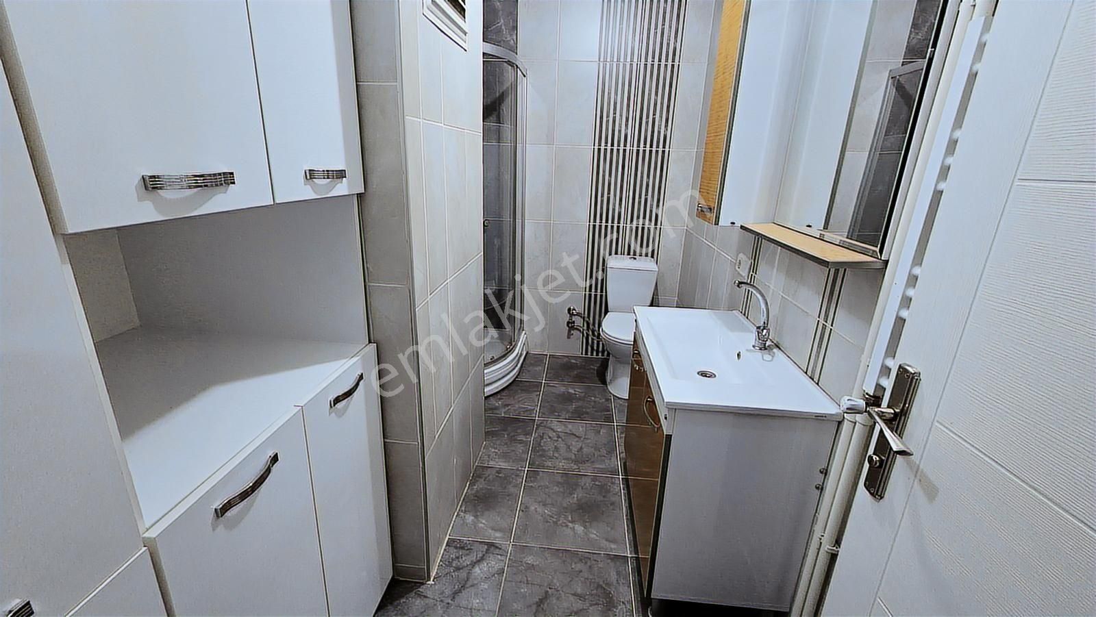 Remax Kaya Beylıkdüzü Gürpınar Boş Satılık 3+2 Dublex Daıre - Görsel 8