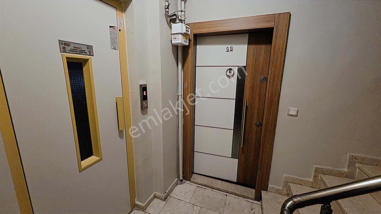 Remax Kaya Beylıkdüzü Gürpınar Boş Satılık 3+2 Dublex Daıre - Görsel 9