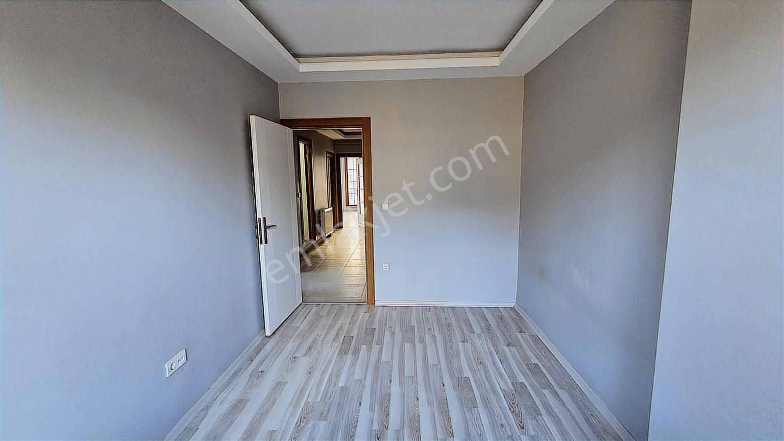 Remax Kaya Beylıkdüzü Gürpınar Boş Satılık 3+2 Dublex Daıre - Görsel 5