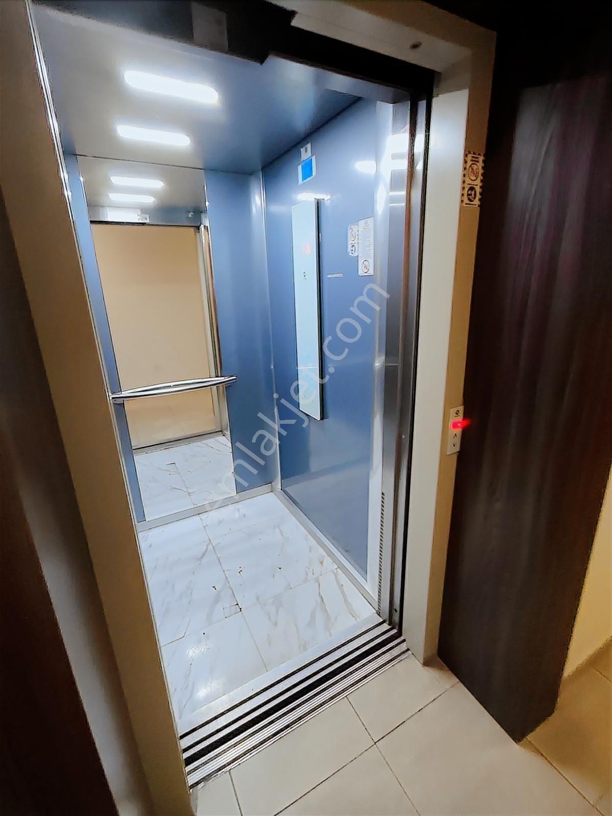 Doğanaraslı Bulvarında Demir Park Lüks 3+1 Geniş 160 M2 - Görsel 20