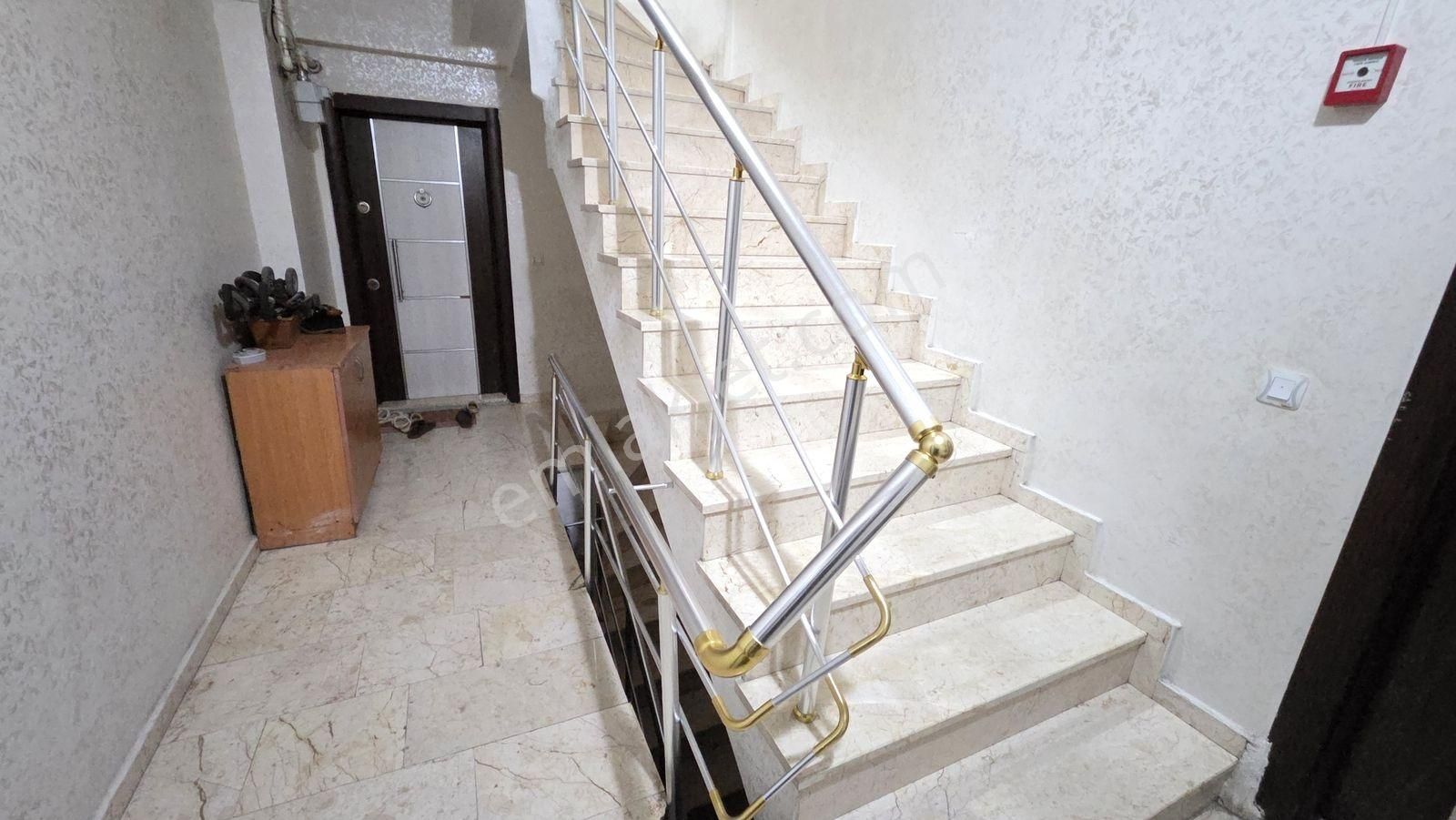 Remax Kaya Marmara Mahallesi 2+1 Bahçe Katı Satılık - Görsel 15