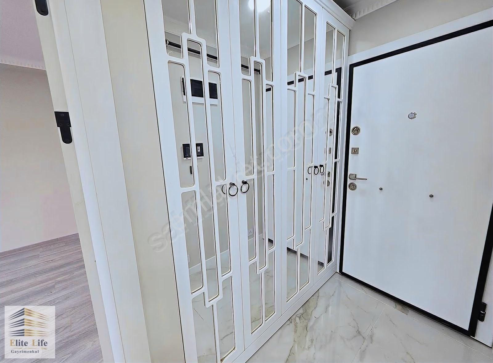 Çekmeköy Merkez Mahallesinde Kat Mülkiyetli 2+1 110 M2 Ara Kat - Görsel 7