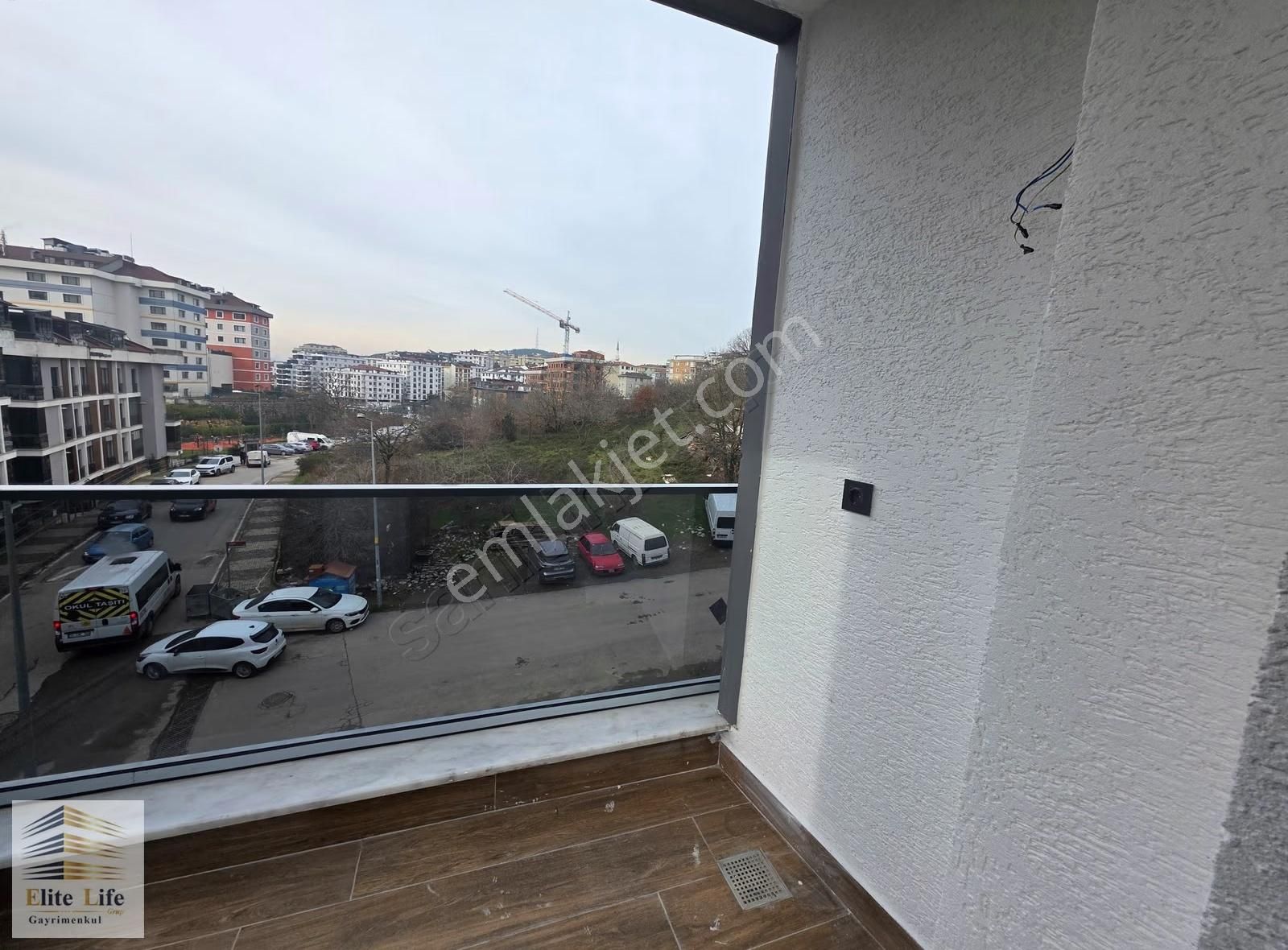 Çekmeköy Merkez Mahallesinde Kat Mülkiyetli 2+1 110 M2 Ara Kat - Görsel 16