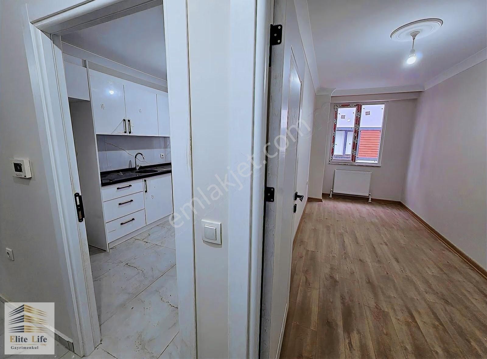 Sancaktepe Osmangazide Cadde Üzeri, Sıfır,balkonlu 115 M2 3+1 - Görsel 2