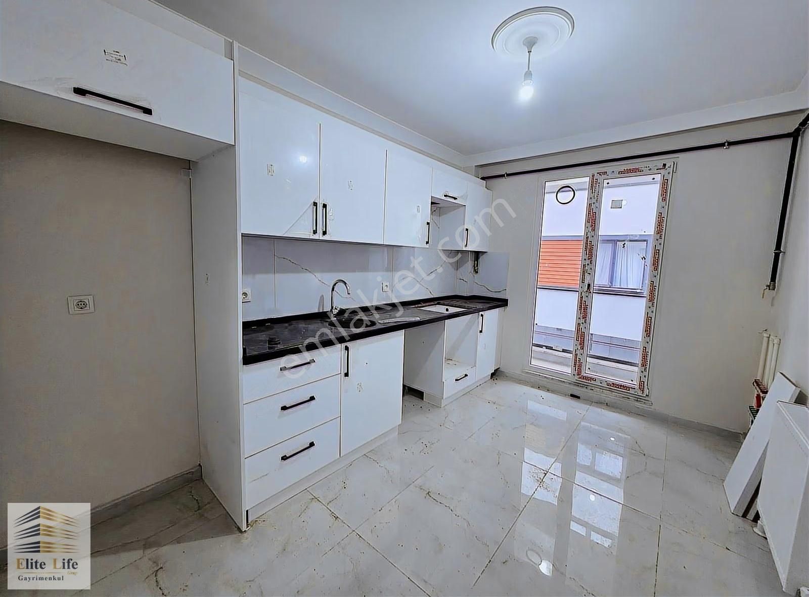 Sancaktepe Osmangazide Cadde Üzeri, Sıfır,balkonlu 115 M2 3+1 - Görsel 34