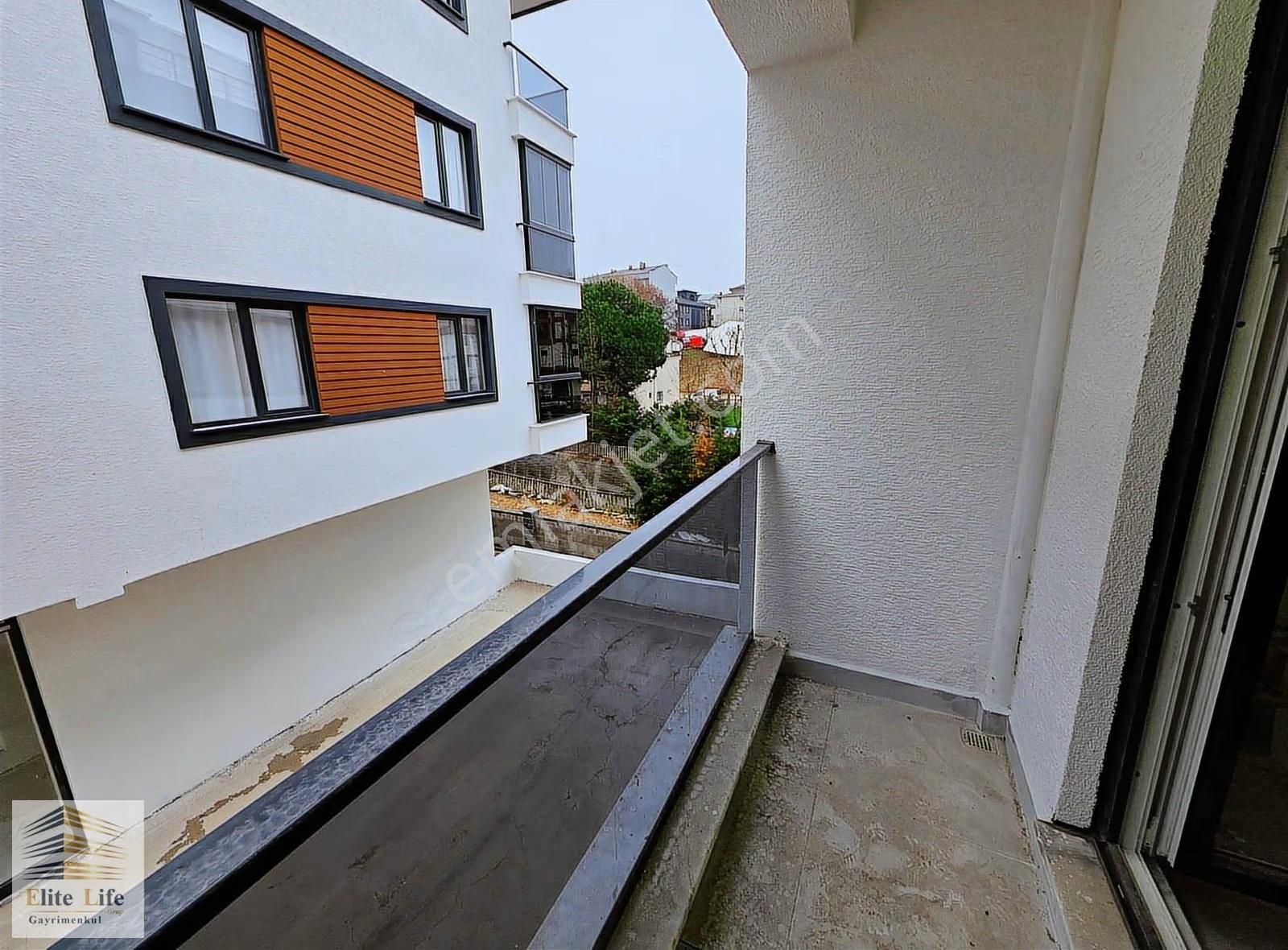 Sancaktepe Osmangazide Cadde Üzeri, Sıfır,balkonlu 115 M2 3+1 - Görsel 24