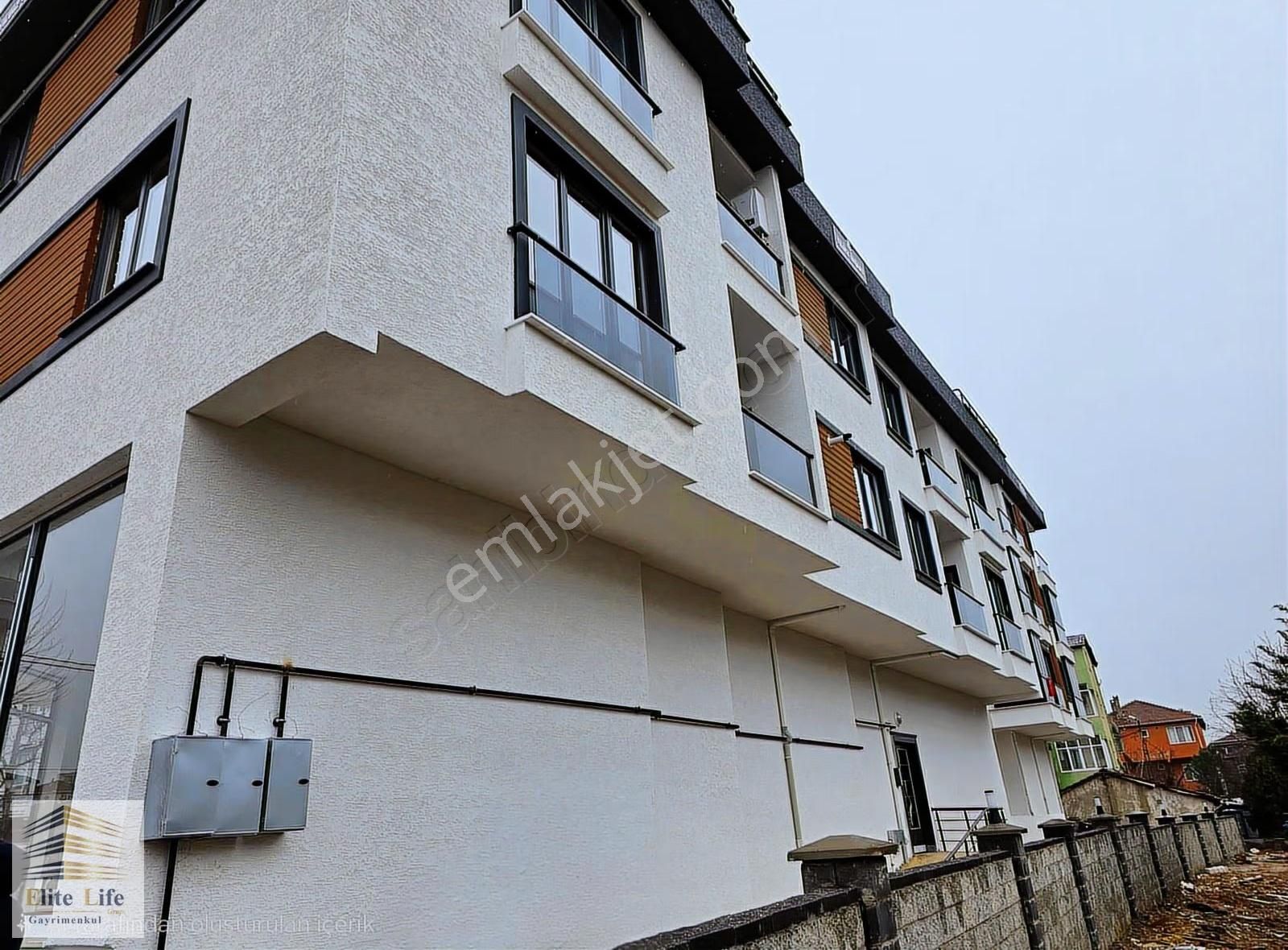 Sancaktepe Osmangazide Cadde Üzeri, Sıfır,balkonlu 115 M2 3+1 - Görsel 29