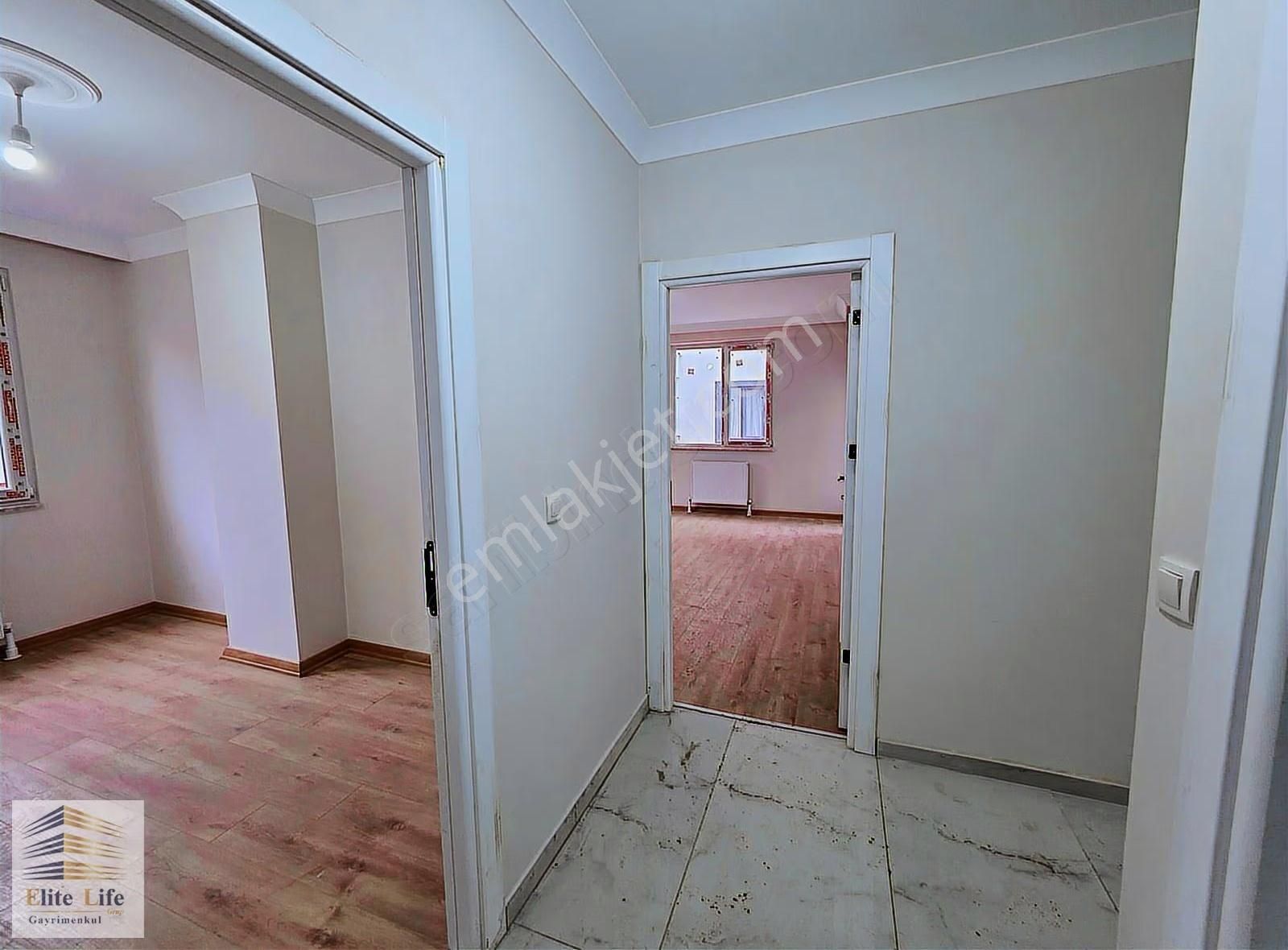 Sancaktepe Osmangazide Cadde Üzeri, Sıfır,balkonlu 115 M2 3+1 - Görsel 17