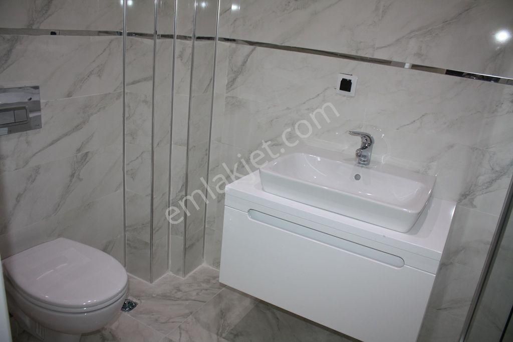 Ender Uysal Gayrimenkulden Foruma Yakın Kiralık 1+1 Klimalı Asansörlü Lüx Apart.. - Görsel 10