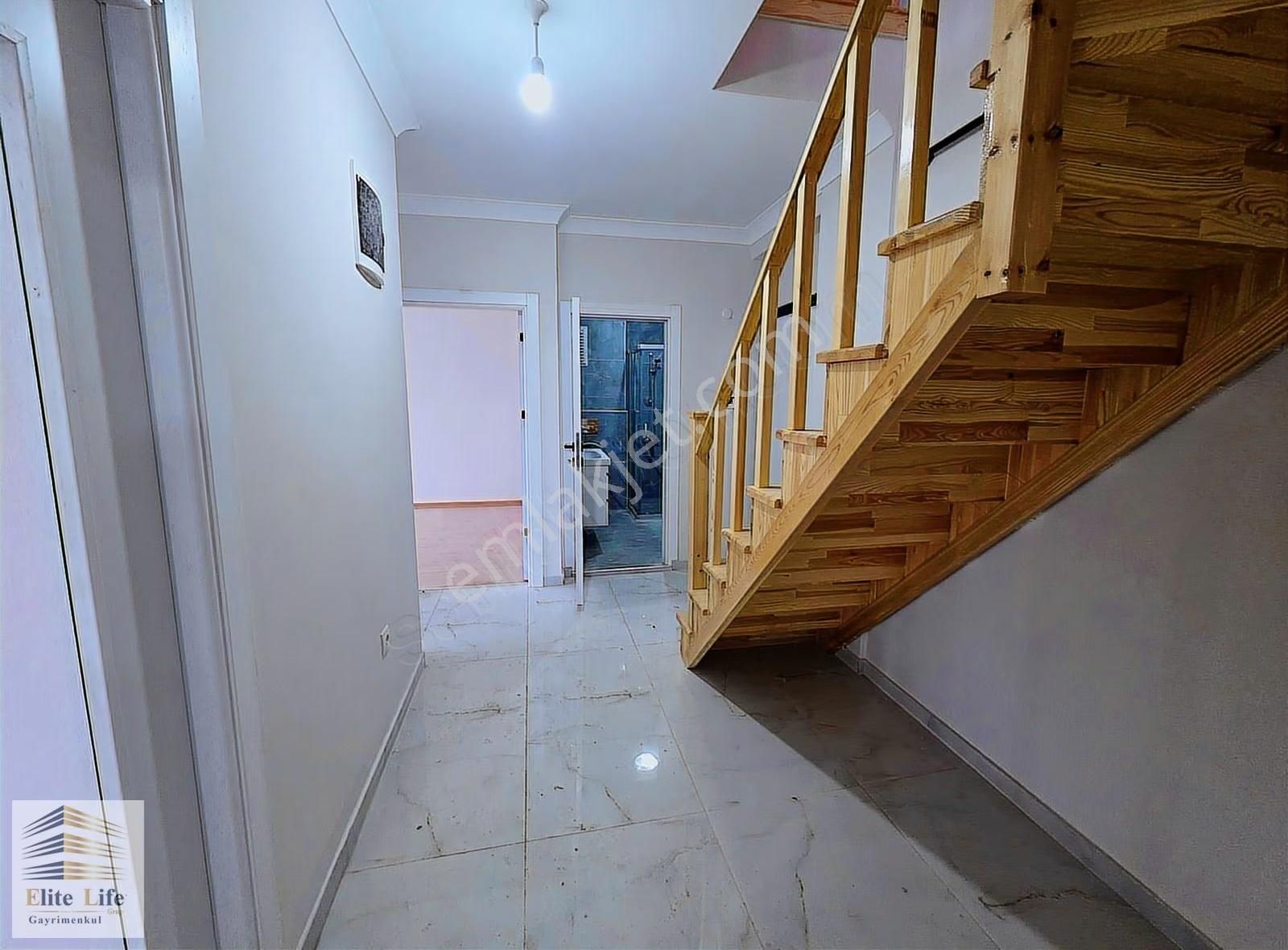 Sancaktepe Osmangazide Sıfır 3+2 Dubleks Çift Girişli Daire - Görsel 24