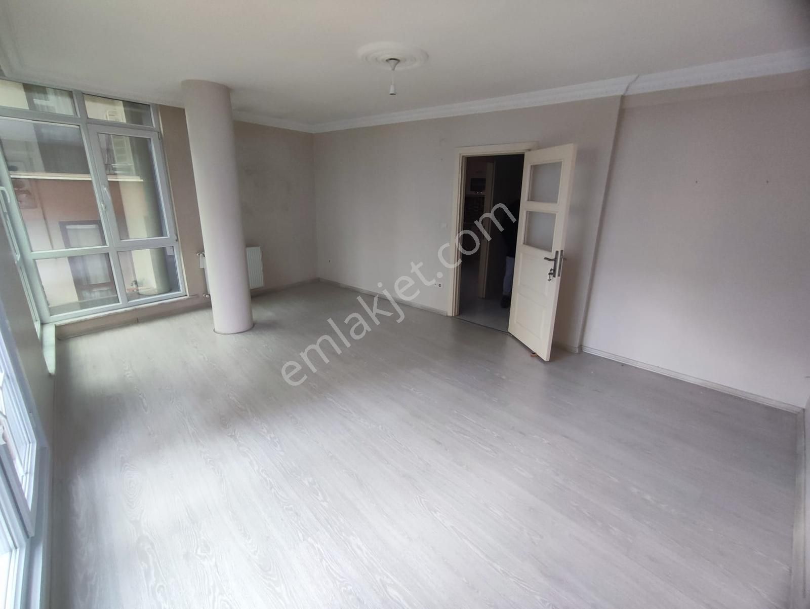 Reha Medin Armağanevler, Çakmak Metroya 8 Yürüme 80m2 Arakat 2+1 - Görsel 2