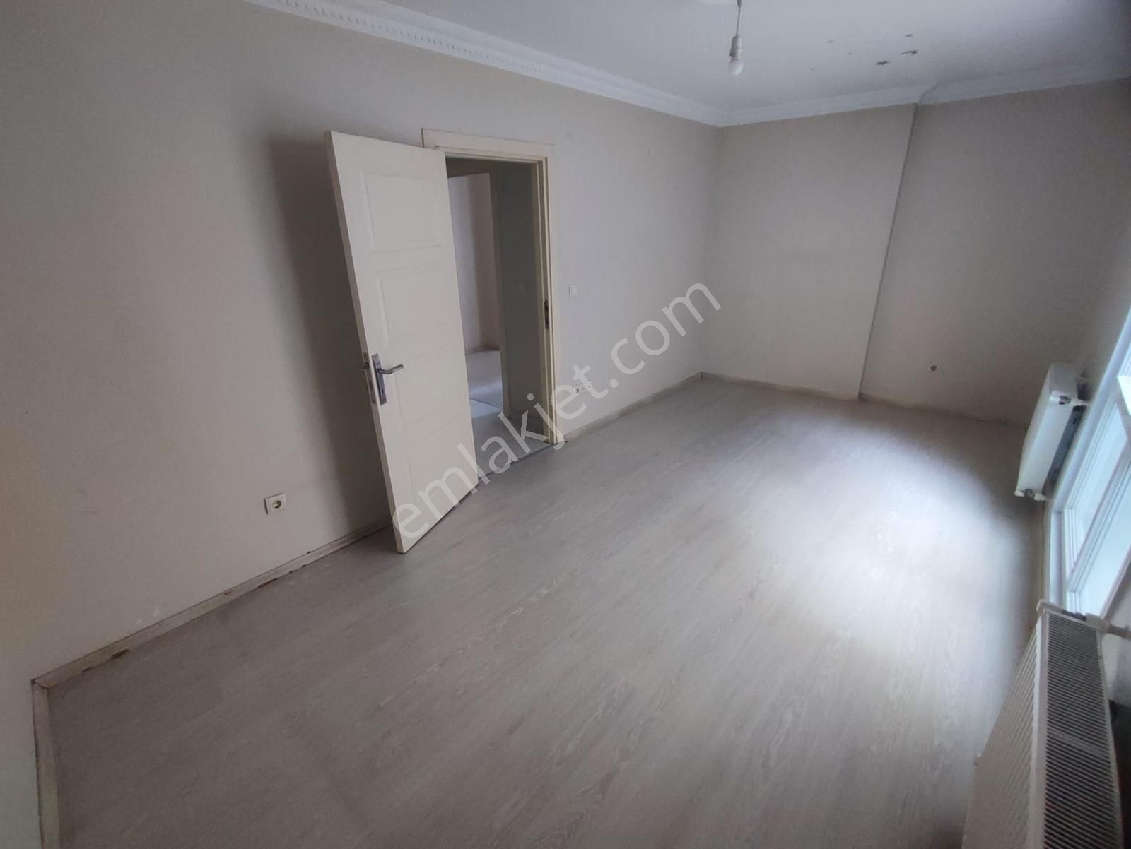 Reha Medin Armağanevler, Çakmak Metroya 8 Yürüme 80m2 Arakat 2+1 - Görsel 16