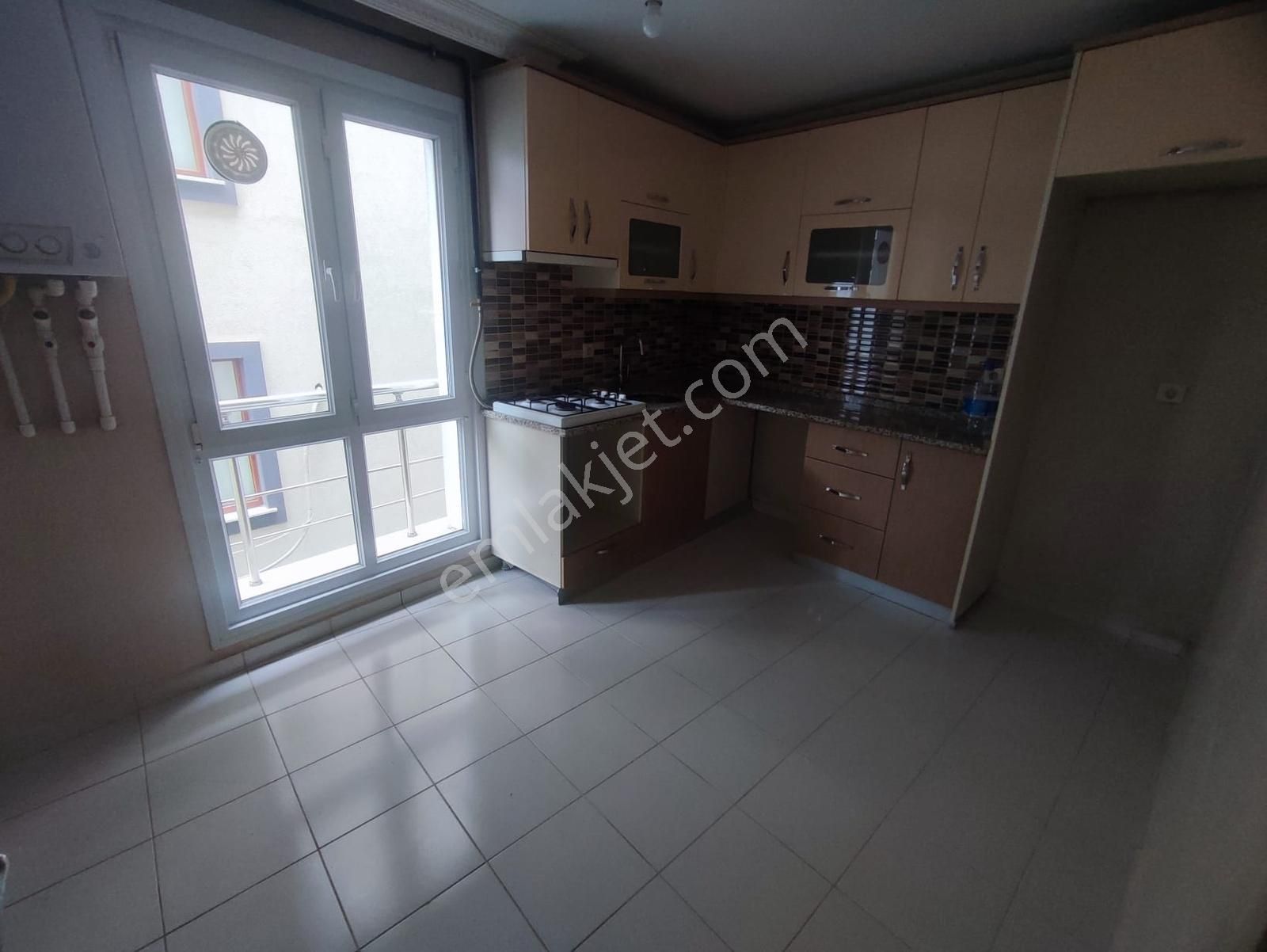 Reha Medin Armağanevler, Çakmak Metroya 8 Yürüme 80m2 Arakat 2+1 - Görsel 14