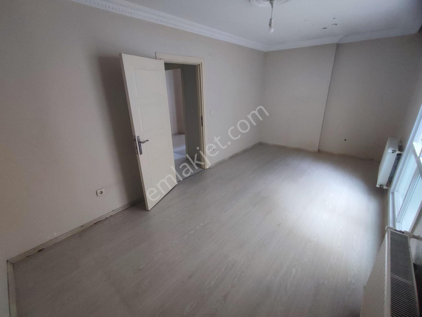 Reha Medin Armağanevler, Çakmak Metroya 8 Yürüme 80m2 Arakat 2+1 - Görsel 11