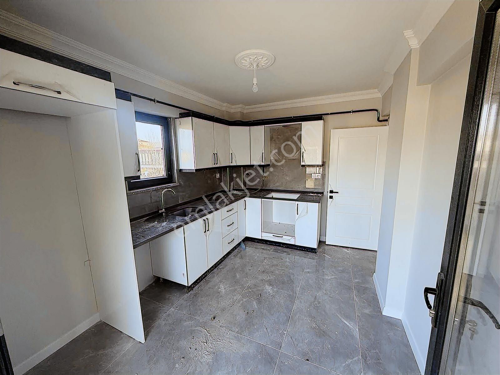 Yön Group'tan Ömercikler Mh 2+1 Satılık Daire - Görsel 2