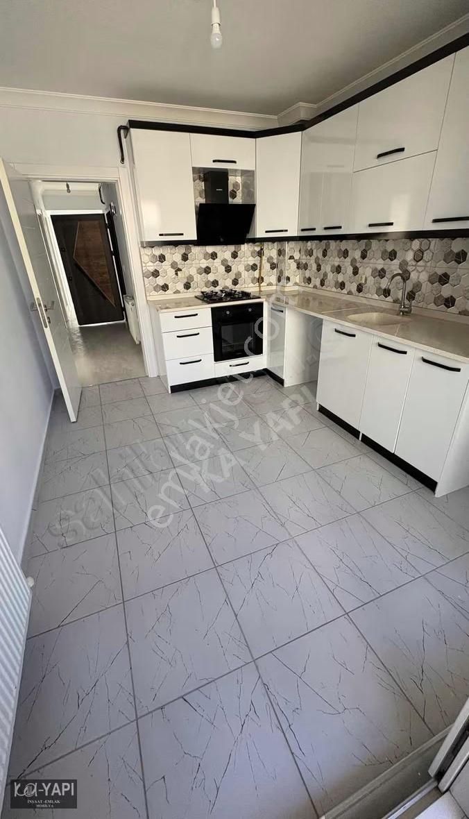 Ka-yapı'dan Cadde Üstü , 6 Yıllık, 130 M2 Arakat Daire - Görsel 9