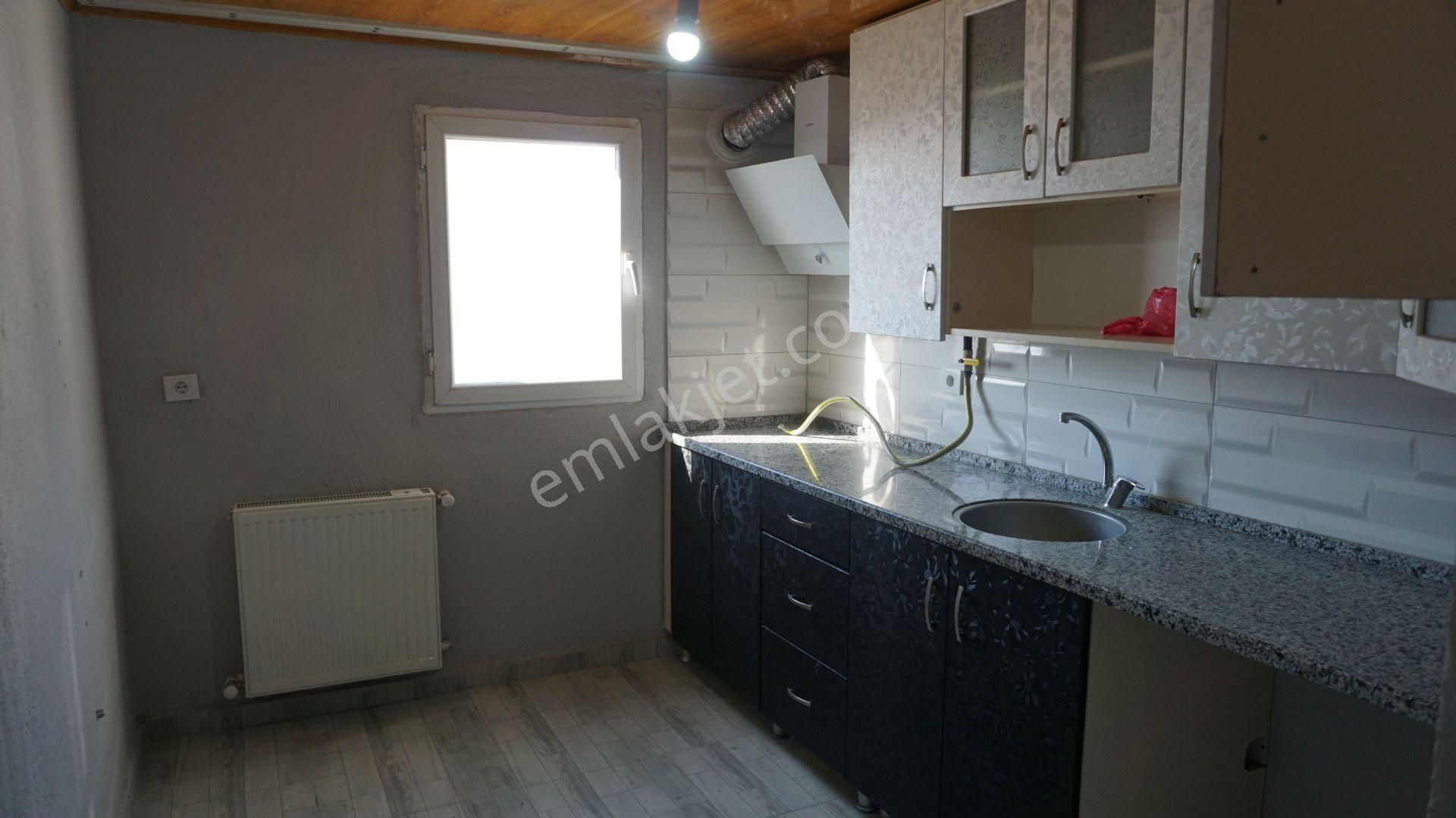 Çiğli Güzeltepe Kiralık Daire Dogalgazlı Çiğli Serkan Emlak Dan - Görsel 2