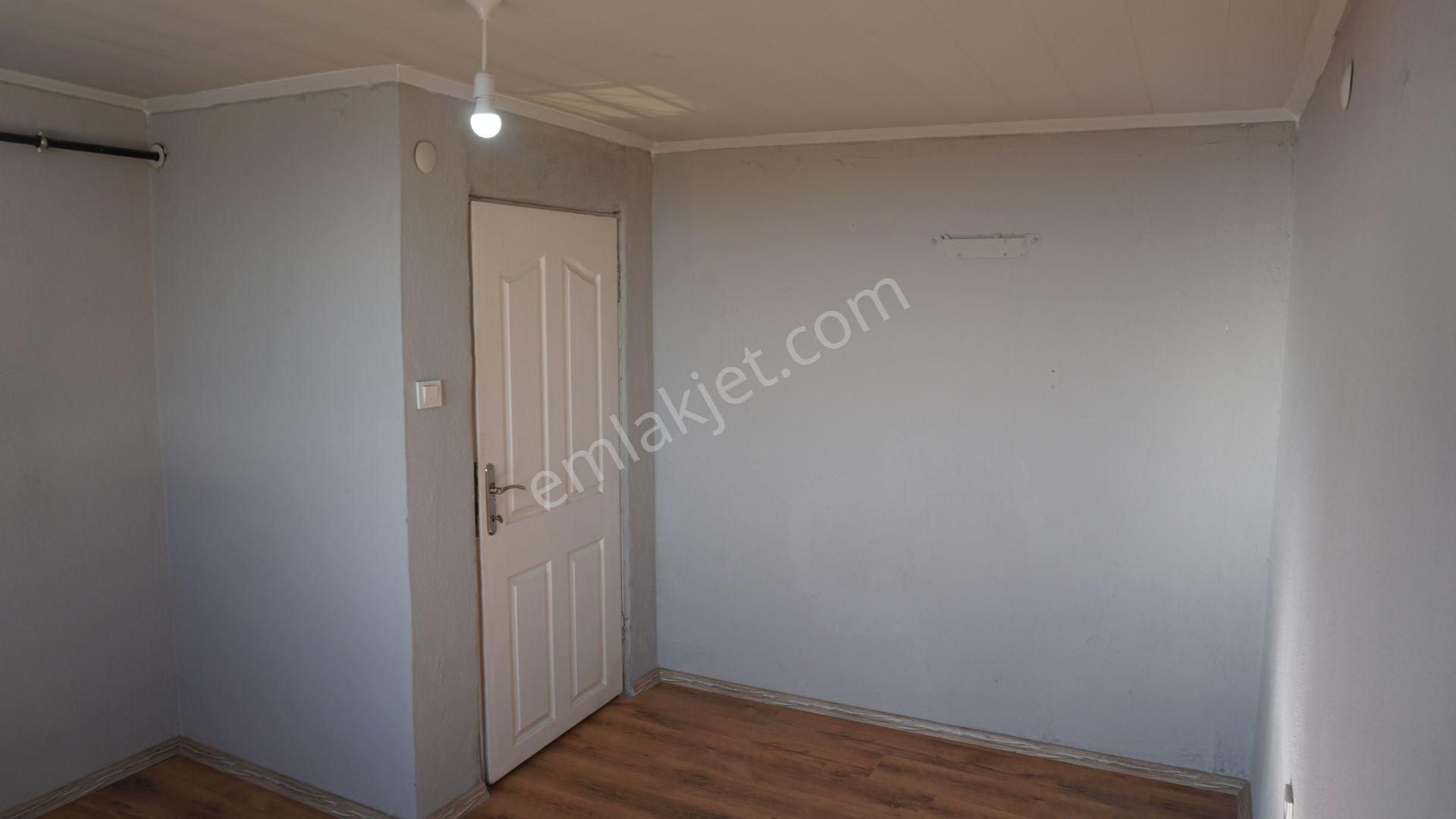 Çiğli Güzeltepe Kiralık Daire Dogalgazlı Çiğli Serkan Emlak Dan - Görsel 19