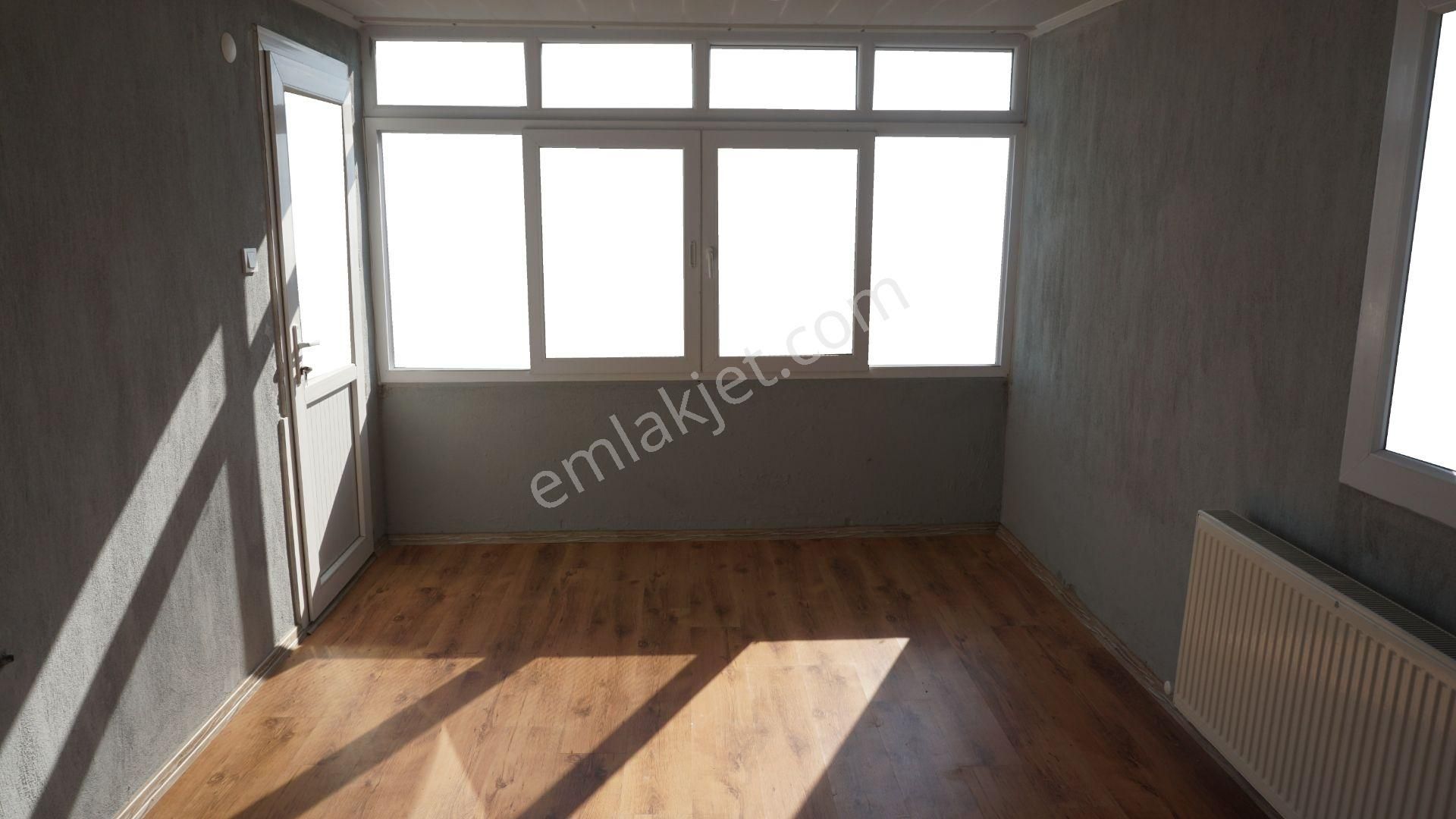 Çiğli Güzeltepe Kiralık Daire Dogalgazlı Çiğli Serkan Emlak Dan - Görsel 8