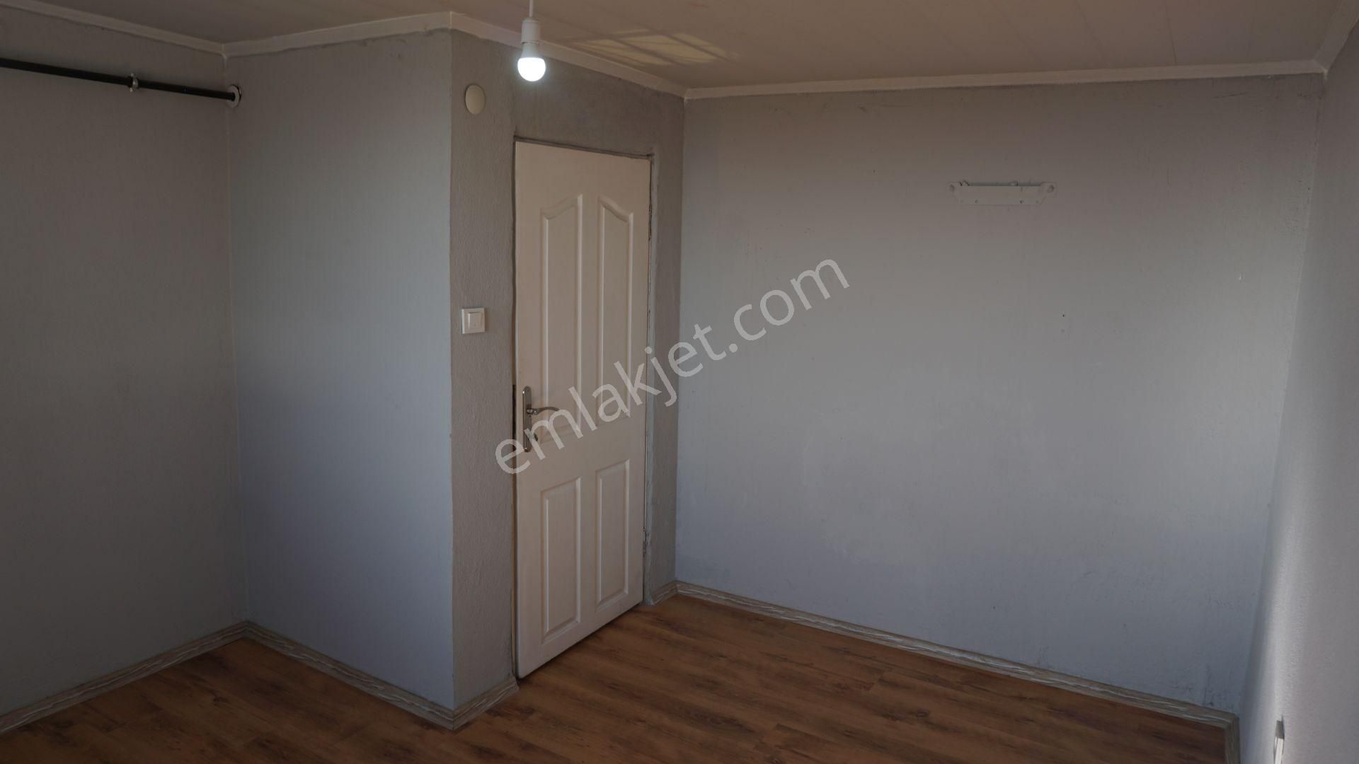 Çiğli Güzeltepe Kiralık Daire Dogalgazlı Çiğli Serkan Emlak Dan - Görsel 20