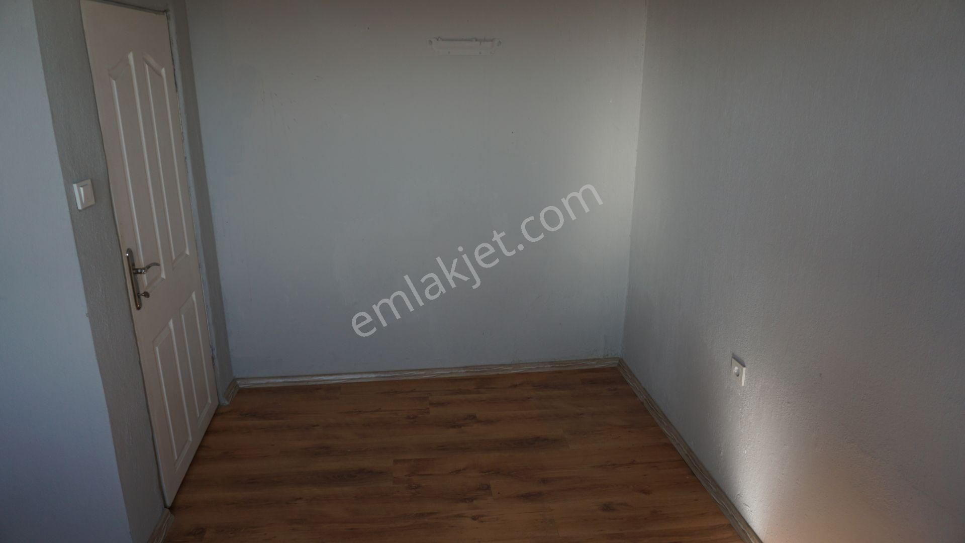 Çiğli Güzeltepe Kiralık Daire Dogalgazlı Çiğli Serkan Emlak Dan - Görsel 21