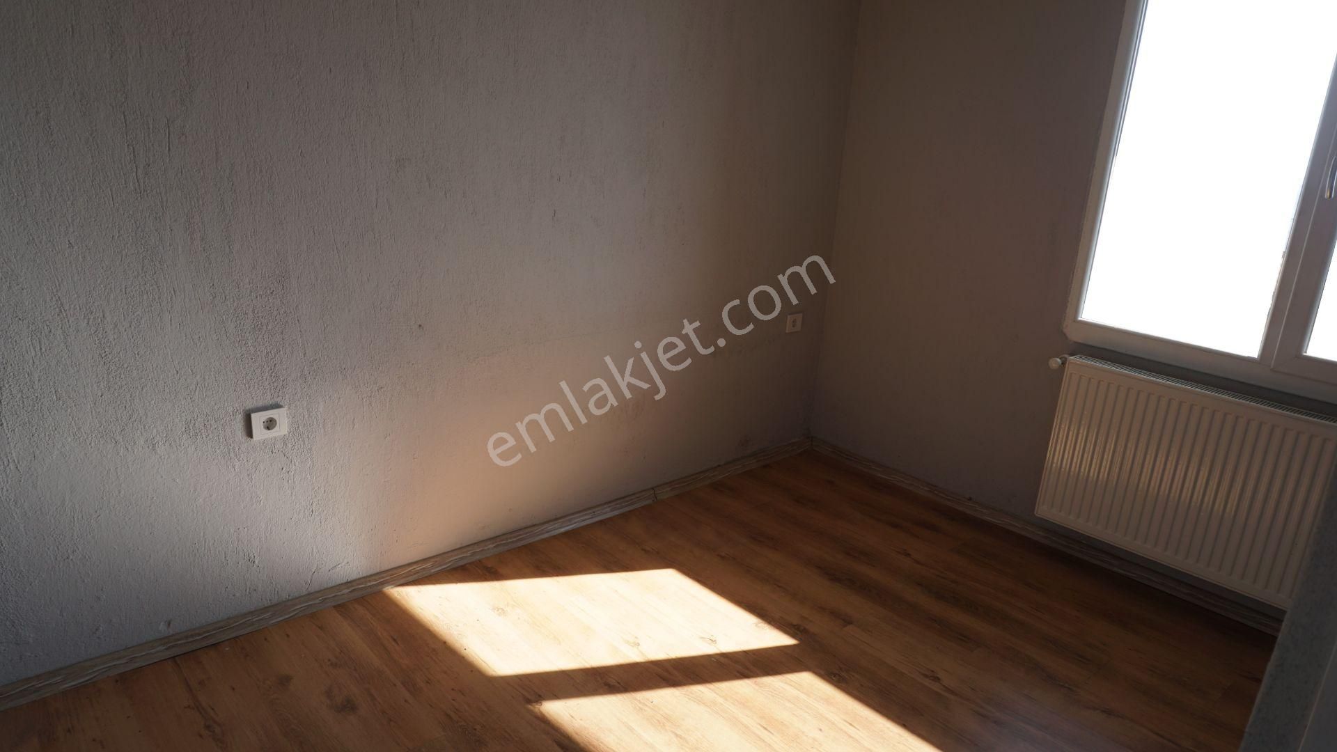 Çiğli Güzeltepe Kiralık Daire Dogalgazlı Çiğli Serkan Emlak Dan - Görsel 13