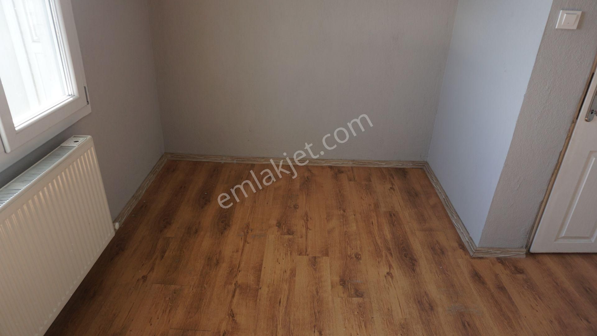 Çiğli Güzeltepe Kiralık Daire Dogalgazlı Çiğli Serkan Emlak Dan - Görsel 18