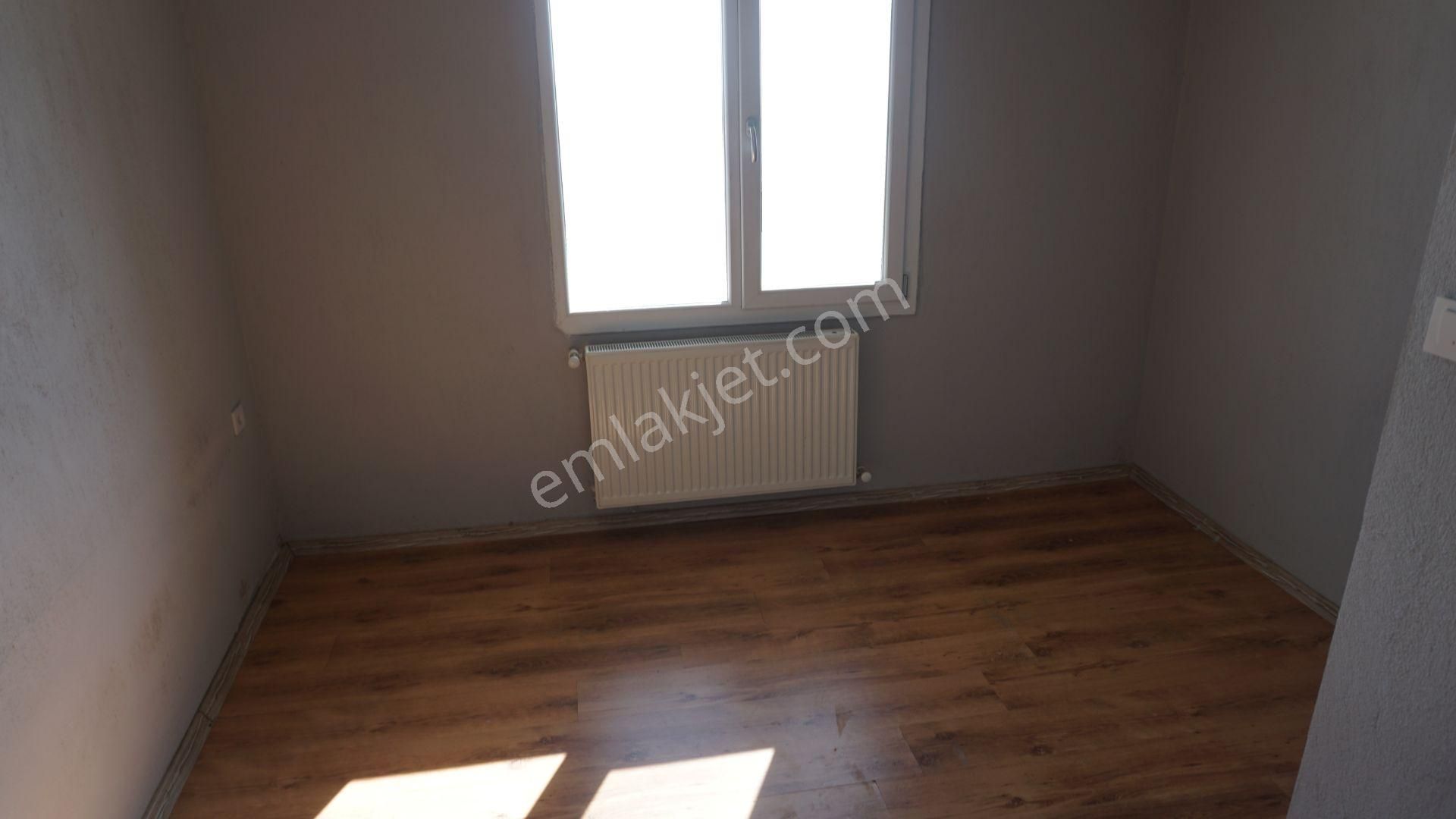 Çiğli Güzeltepe Kiralık Daire Dogalgazlı Çiğli Serkan Emlak Dan - Görsel 14
