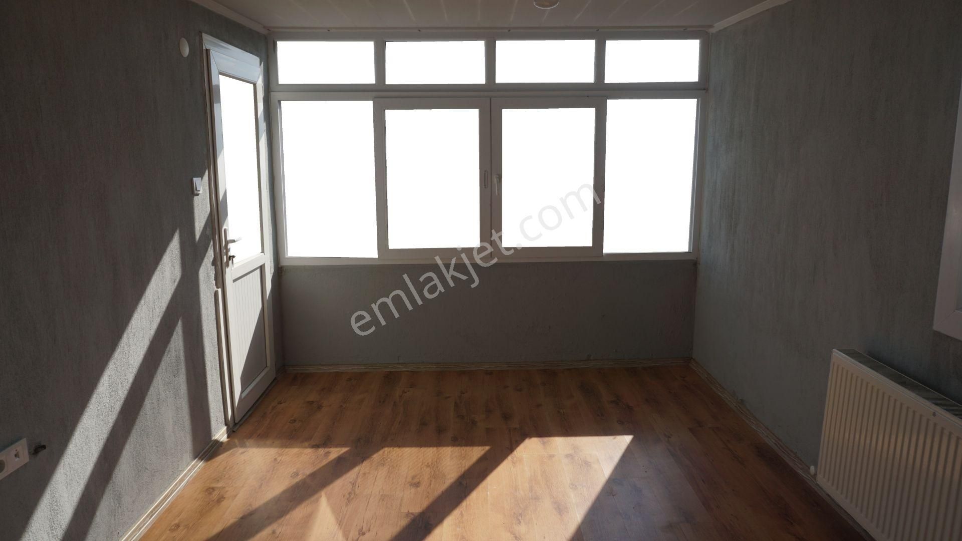 Çiğli Güzeltepe Kiralık Daire Dogalgazlı Çiğli Serkan Emlak Dan - Görsel 9
