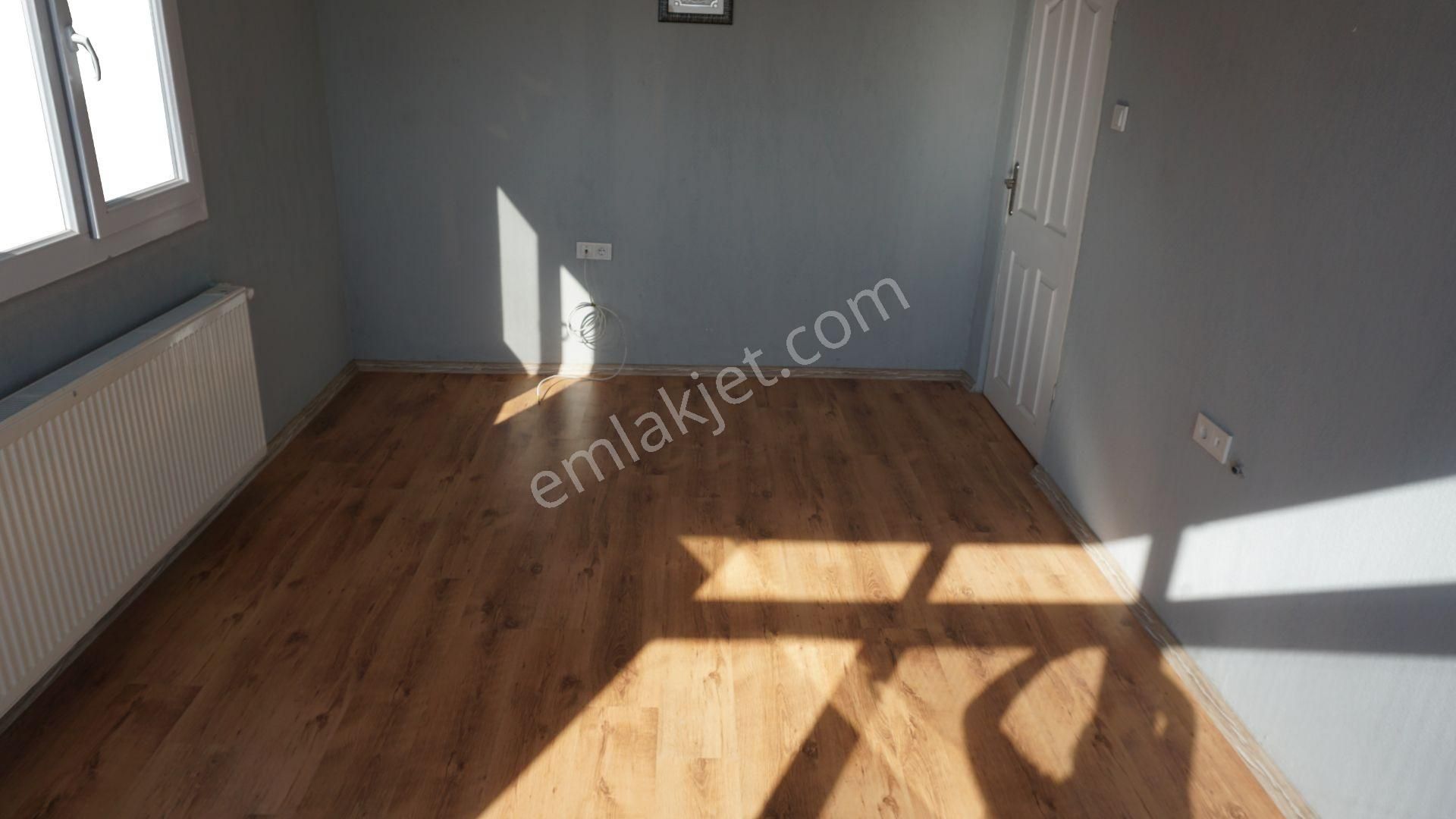 Çiğli Güzeltepe Kiralık Daire Dogalgazlı Çiğli Serkan Emlak Dan - Görsel 7