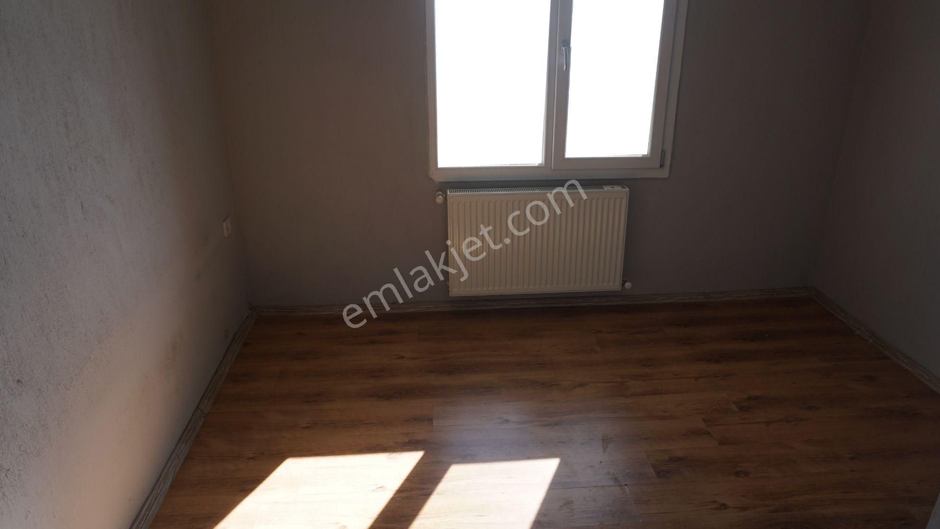 Çiğli Güzeltepe Kiralık Daire Dogalgazlı Çiğli Serkan Emlak Dan - Görsel 15