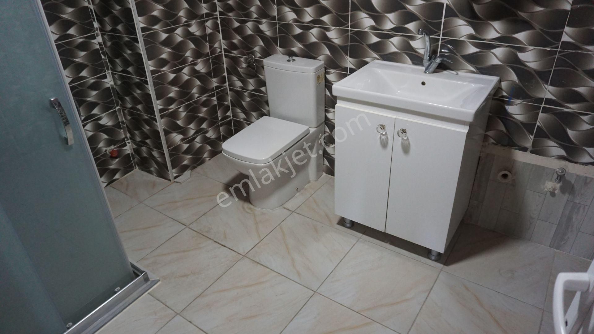 Çiğli Güzeltepe Kiralık Daire Dogalgazlı Çiğli Serkan Emlak Dan - Görsel 35