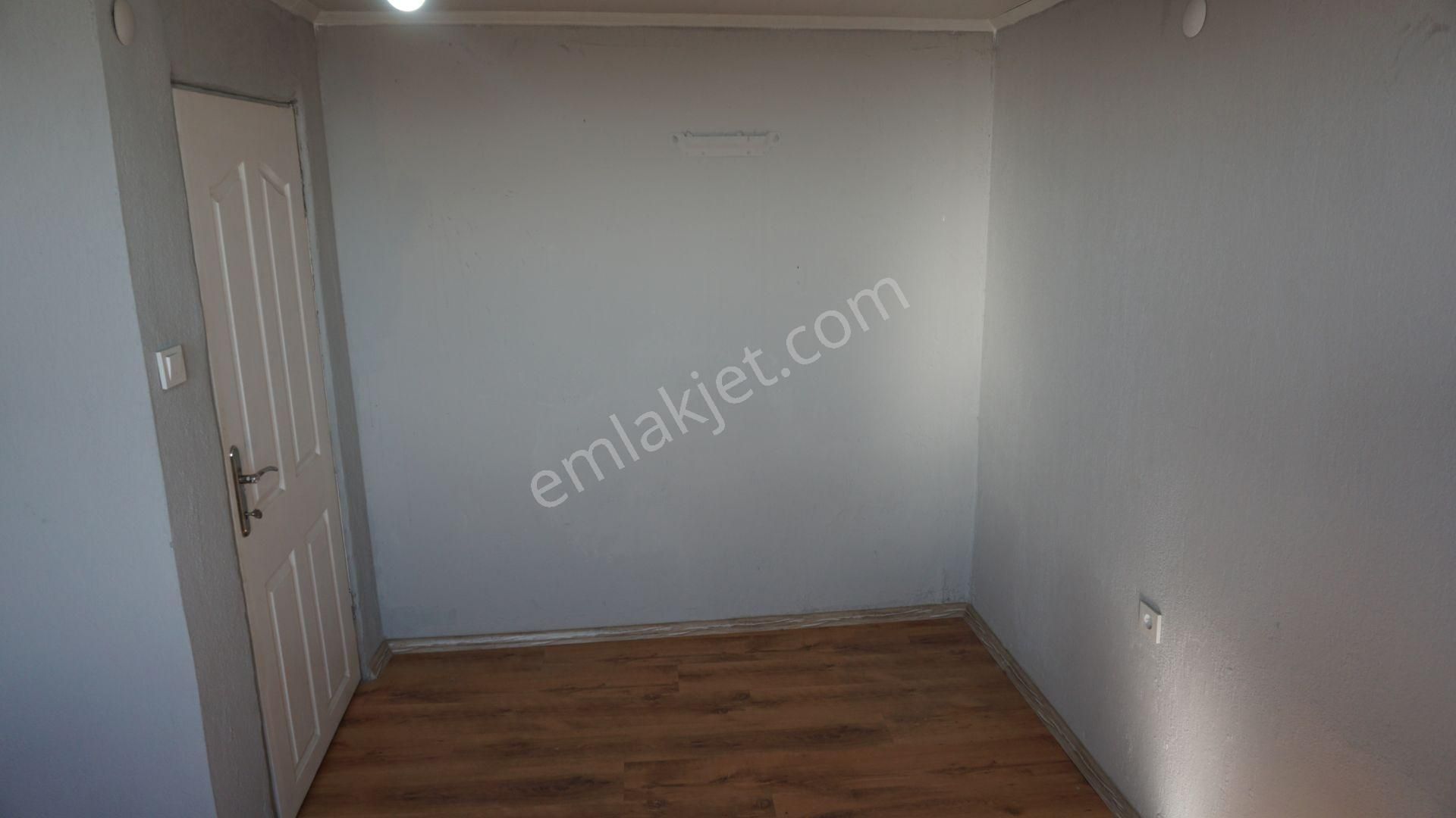Çiğli Güzeltepe Kiralık Daire Dogalgazlı Çiğli Serkan Emlak Dan - Görsel 22