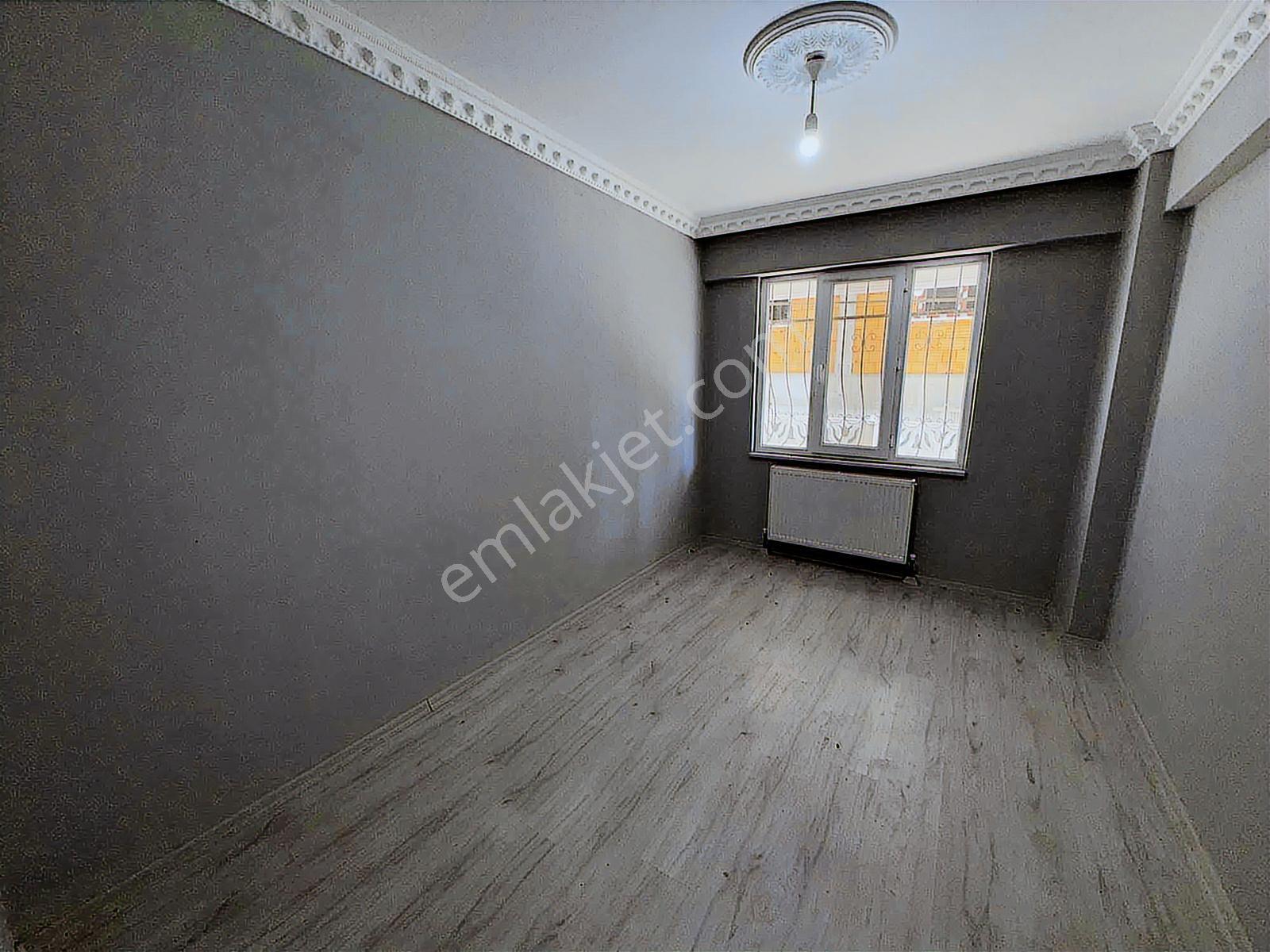 Mevlana Mah Okullar Bölgesinde Kullanıma Hazır 2+0 Satılık Daire - Görsel 4