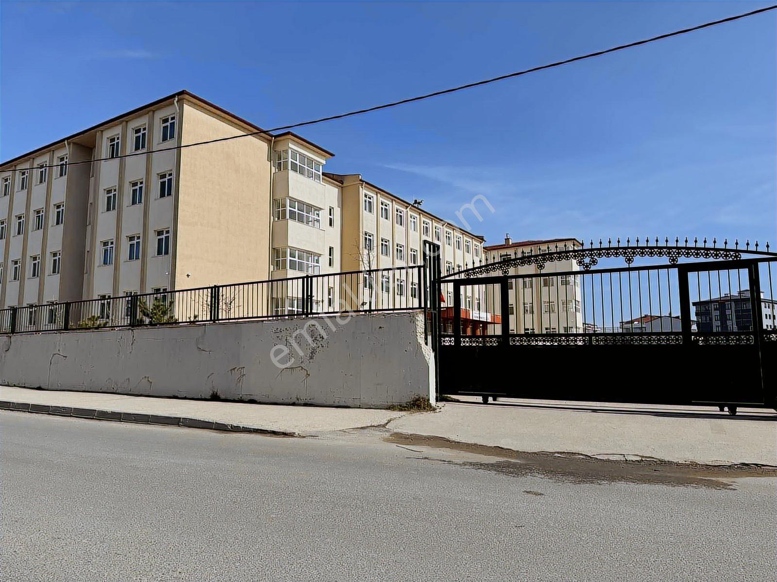Mevlana Mah Okullar Bölgesinde Kullanıma Hazır 2+0 Satılık Daire - Görsel 20