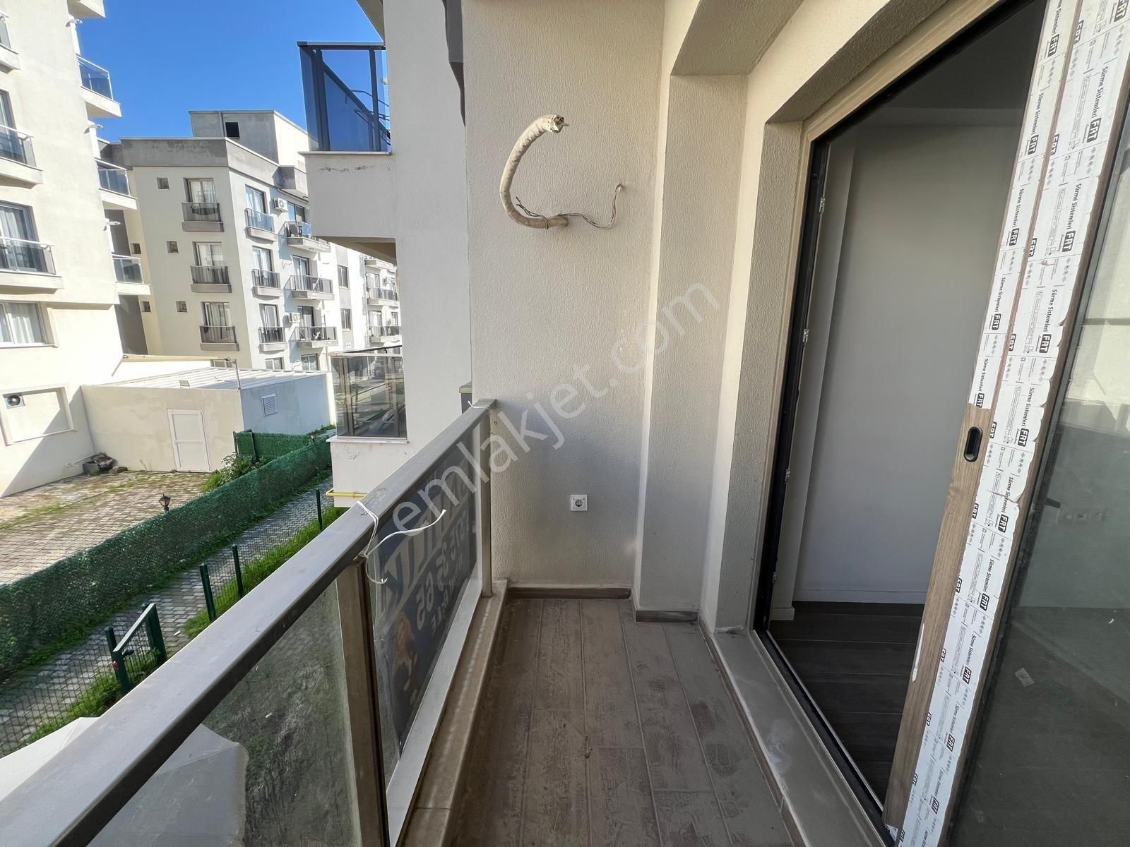 Nihal Bel'den Seyrek'te, Bakırçay Üniversitesi'ne Komşu 2+1 - Görsel 15