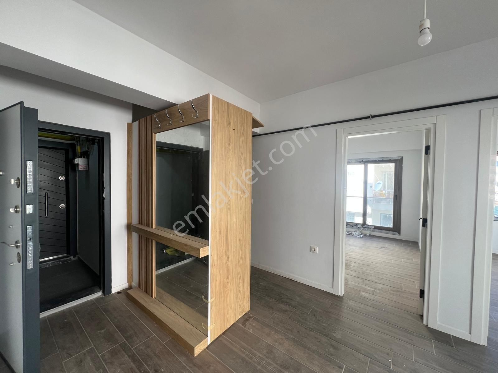 Nihal Bel'den Seyrek'te, Bakırçay Üniversitesi'ne Komşu 2+1 - Görsel 17