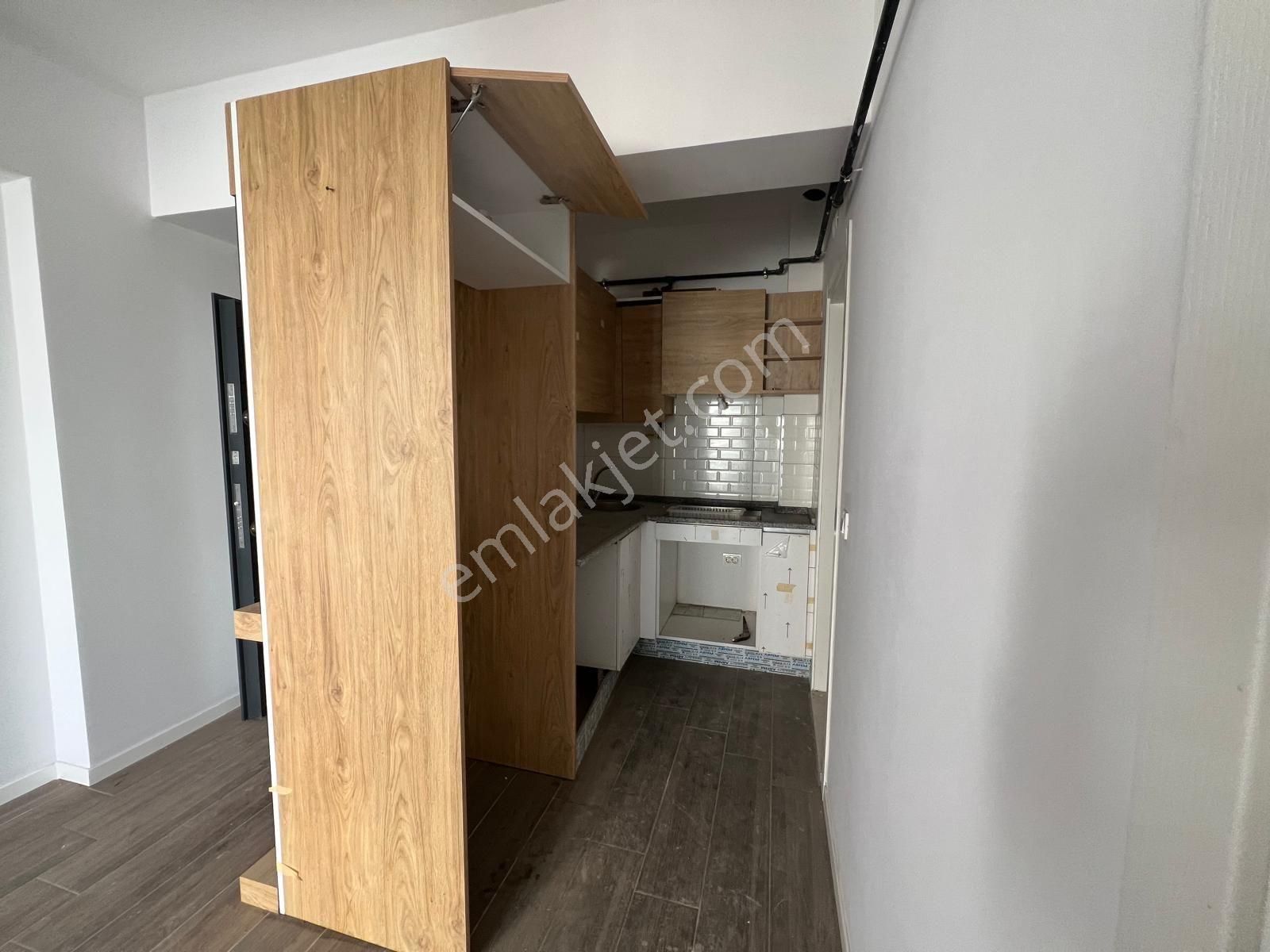 Nihal Bel'den Seyrek'te, Bakırçay Üniversitesi'ne Komşu 2+1 - Görsel 13