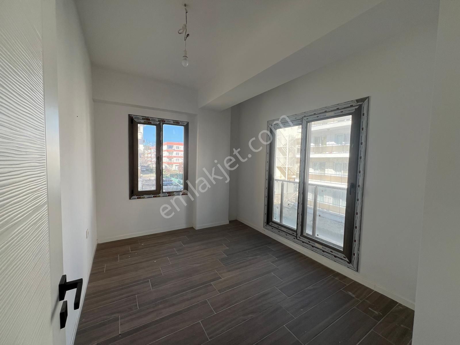 Nihal Bel'den Seyrek'te, Bakırçay Üniversitesi'ne Komşu 2+1 - Görsel 10