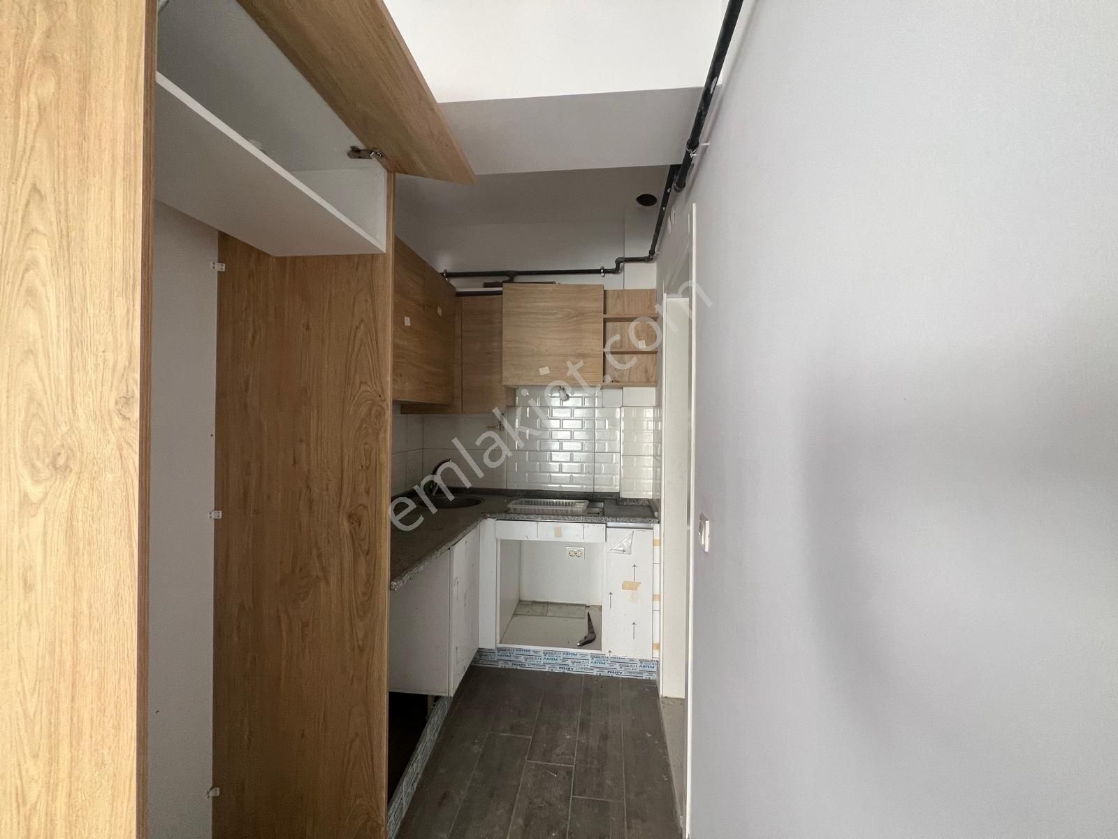 Nihal Bel'den Seyrek'te, Bakırçay Üniversitesi'ne Komşu 2+1 - Görsel 12