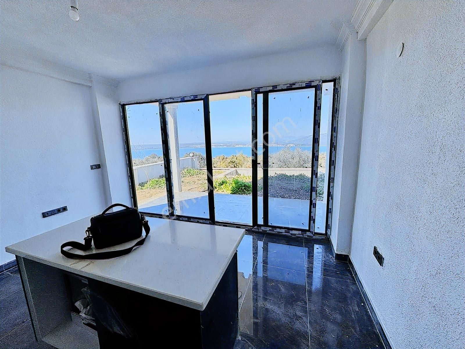 Takas Teklifine Açık Deniz Manzaralı Havuzlu Müstakil Villa - Görsel 26