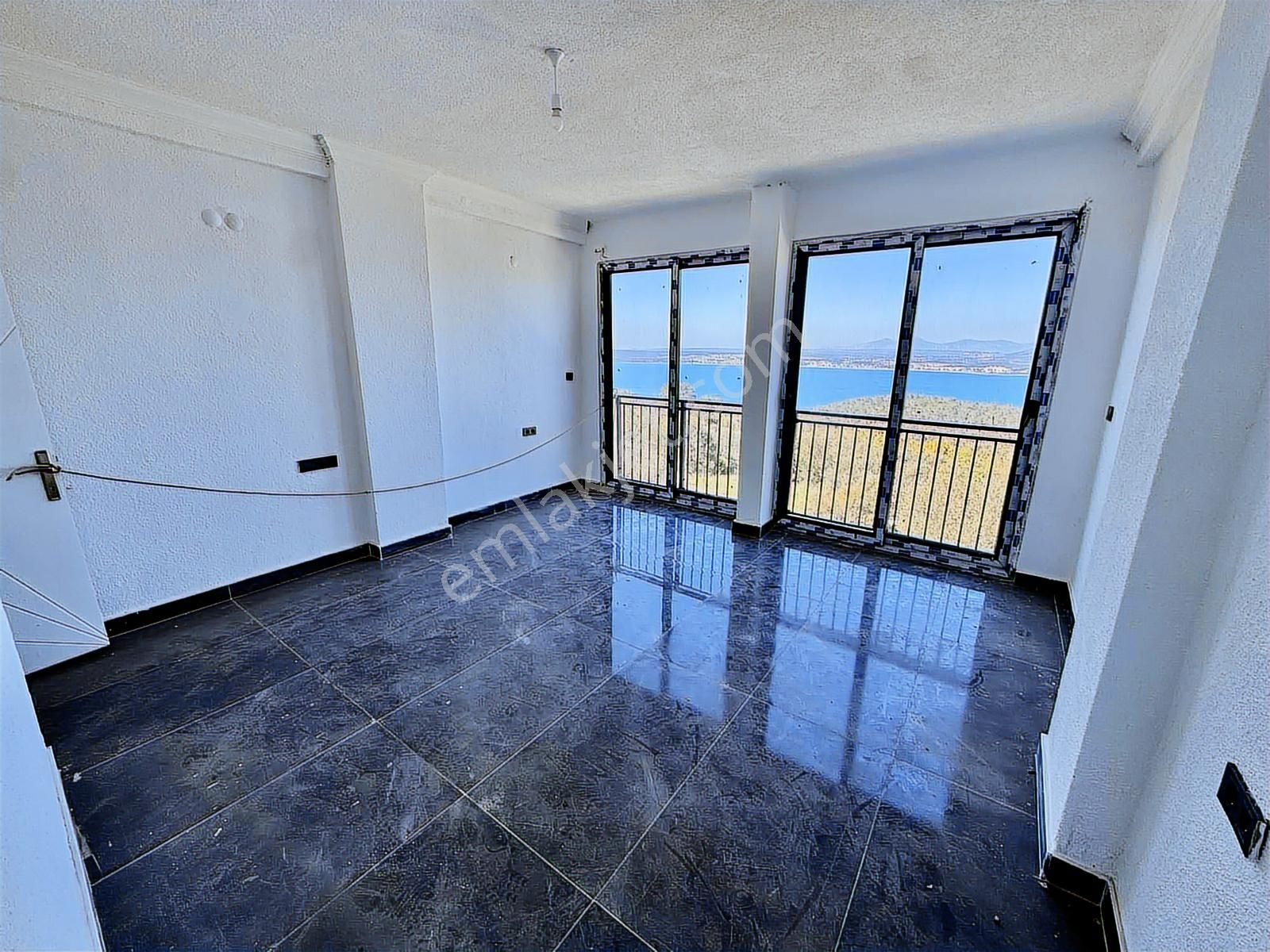 Takas Teklifine Açık Deniz Manzaralı Havuzlu Müstakil Villa - Görsel 9