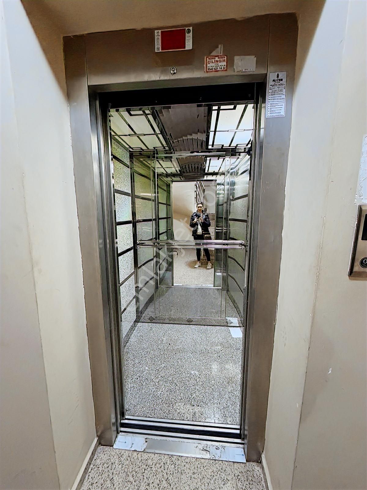 Bakırçay Üni. Yakını Köşe 1+1 K.doğalgazlı Ful Eşyalı Daire - Görsel 16